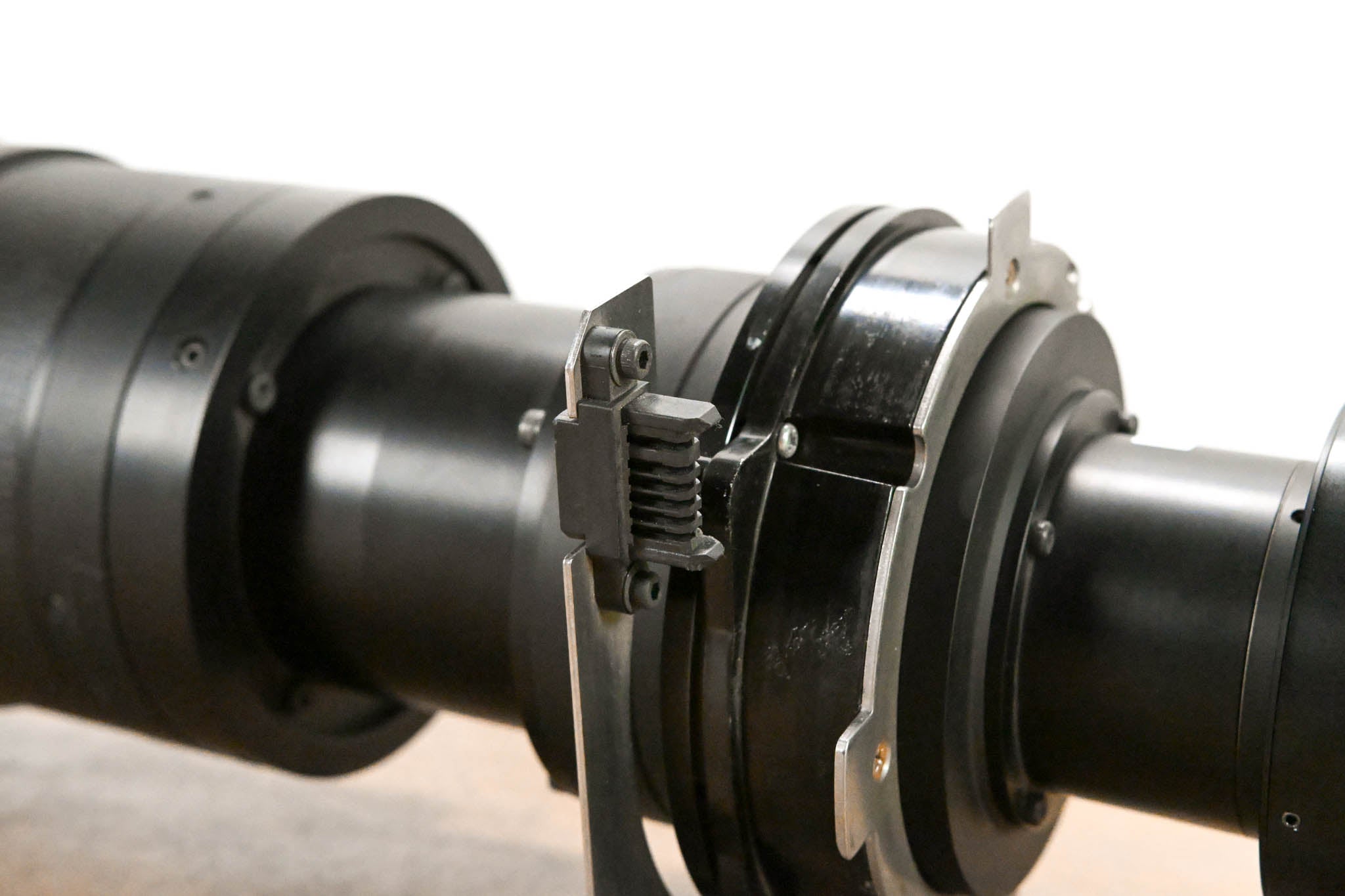 Christie 1.2:1 0.95 SXGA+ / 1.1:1 0.95 HD Front Projection Zoom Lens