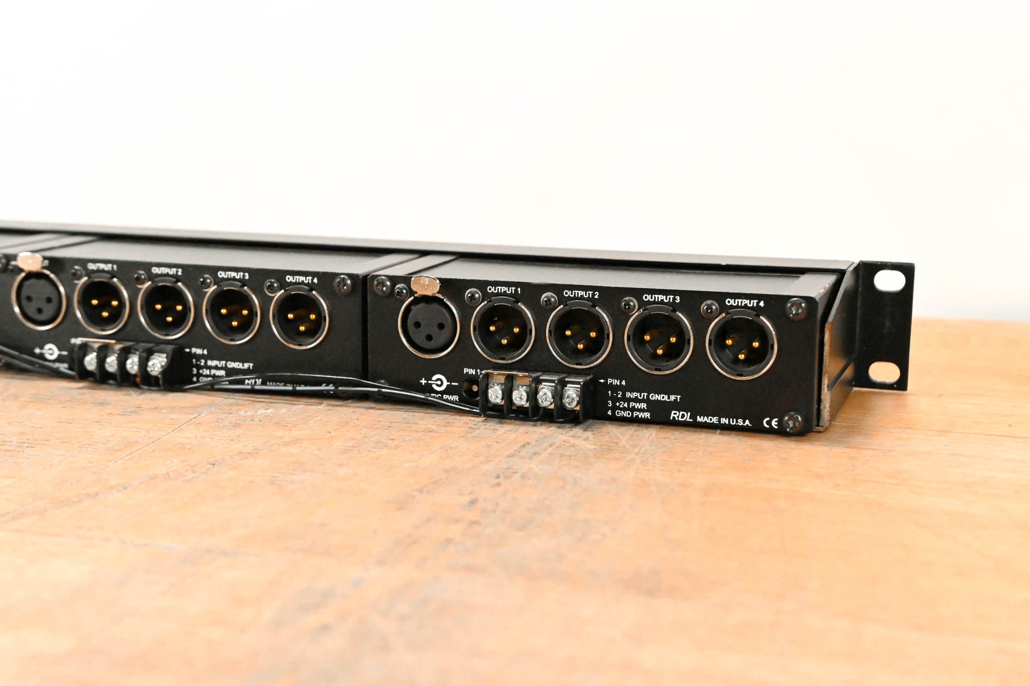 RDL RU-AED4 AES/EBU Digital Audio Distributor (Pack of 3)