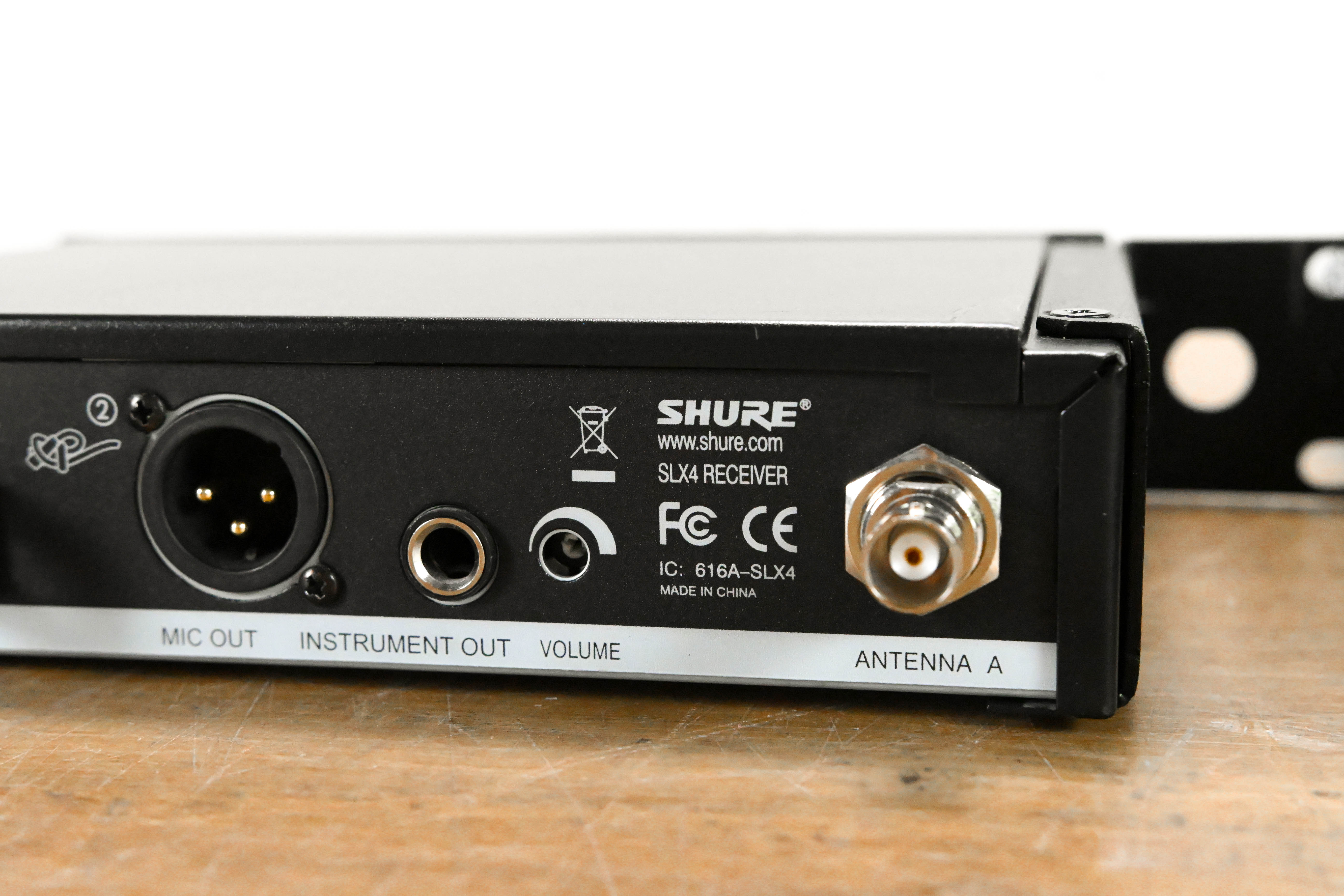 Shure SLX24/SM58 Handheld Microphone System - H19 Band NO POWER SUPPLY