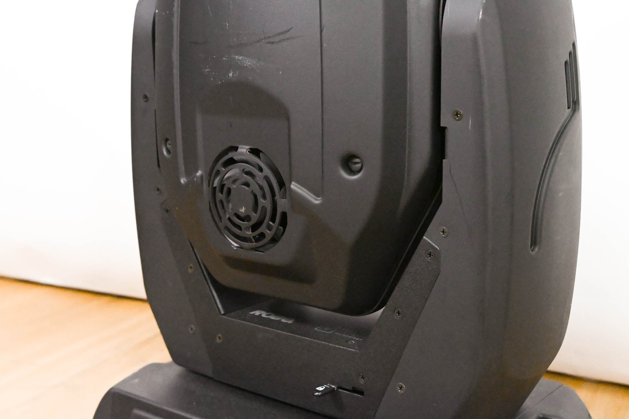 Robe Robin DLS Profile LED Moving Head