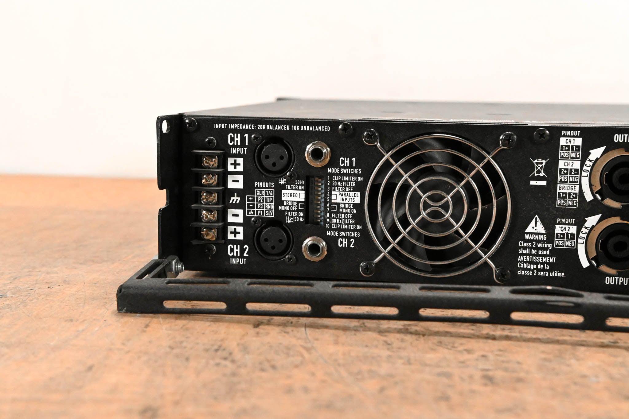 QSC RMX1850HD 2-Channel Power Amplifier