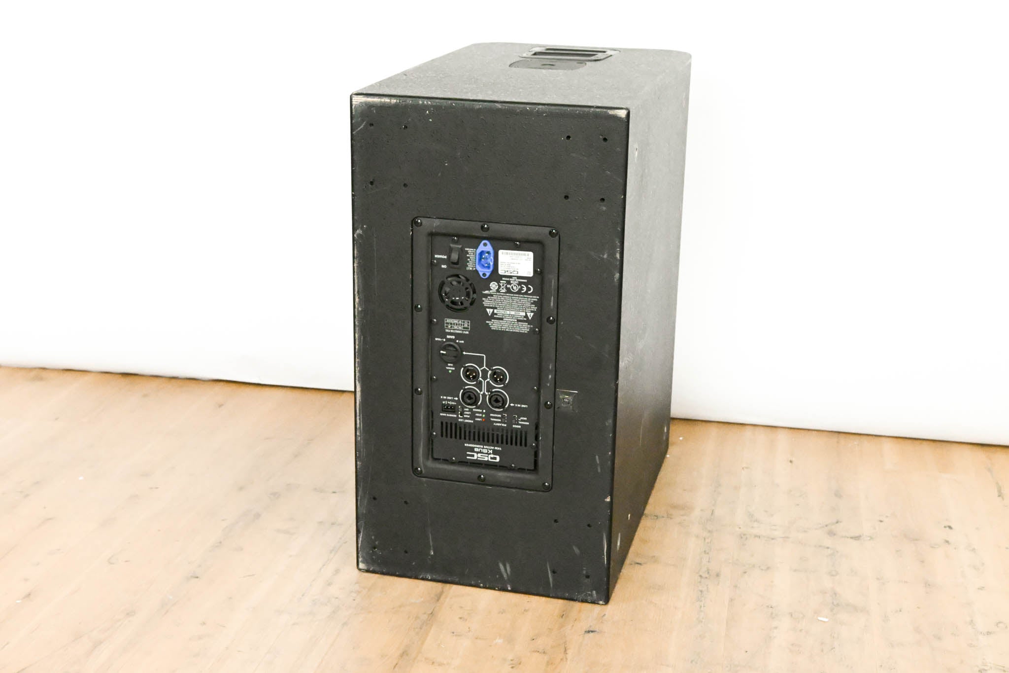 QSC KSub 1000W Dual 12" Powered Subwoofer