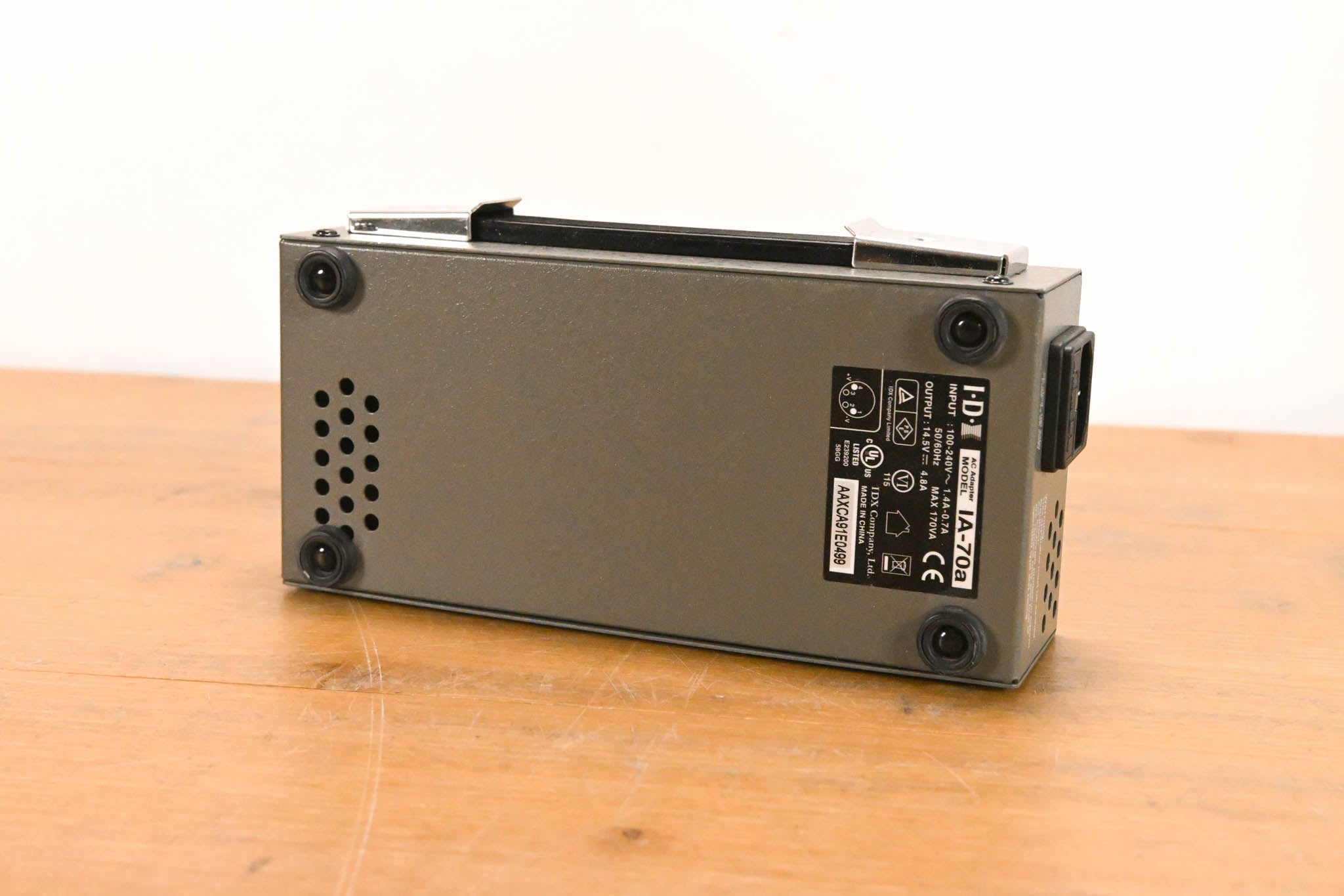 IDX System Technology IA-70a Single-Channel DC Power Supply