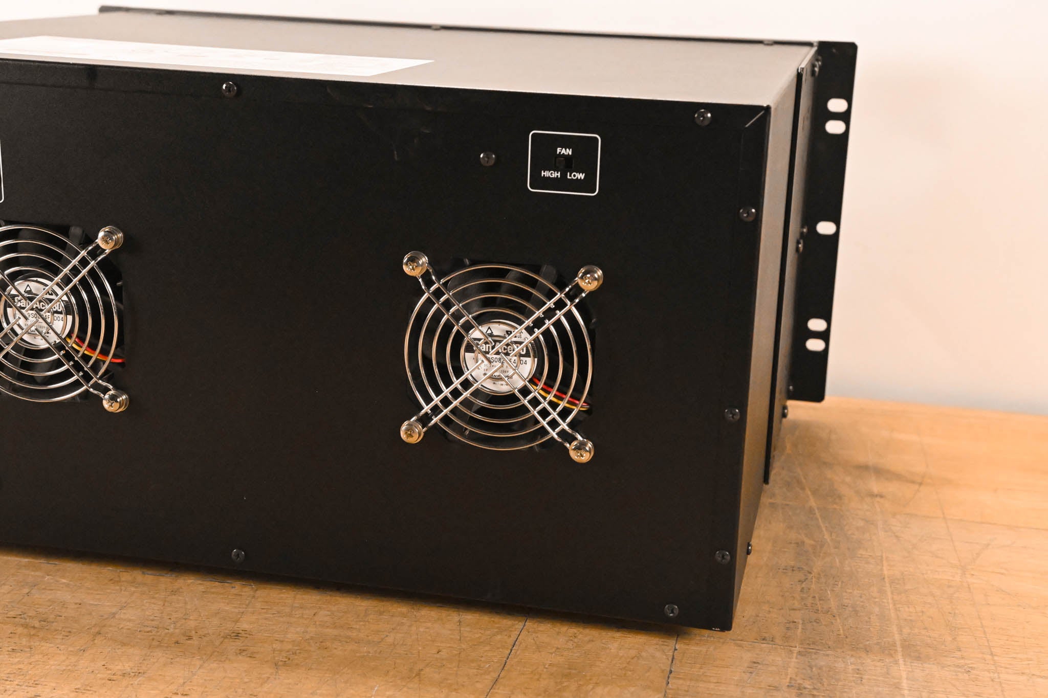 Yamaha Rio3224-D Rio Series 32x16 Remote Stage Box