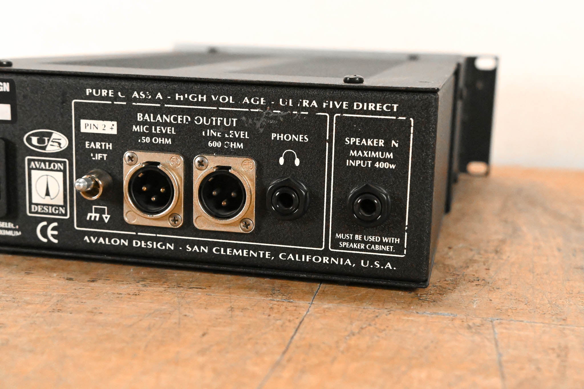 Avalon U5 Active Instrument Direct Box and Preamp