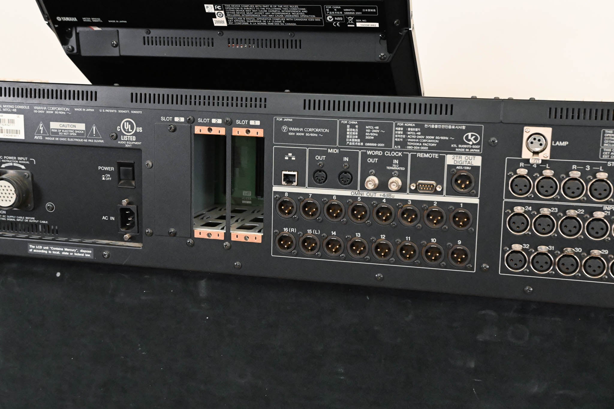 Yamaha M7CL-48 48-Channel Digital Audio Mixing Console