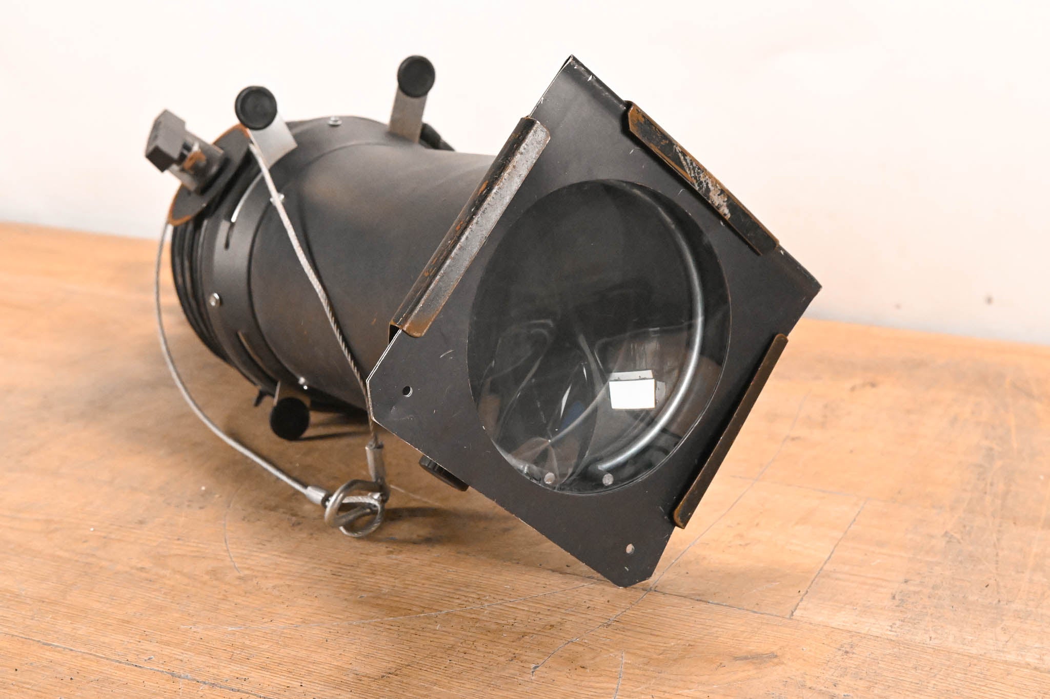 Altman 360Q 6" x 12" 750W Ellipsoidal Light