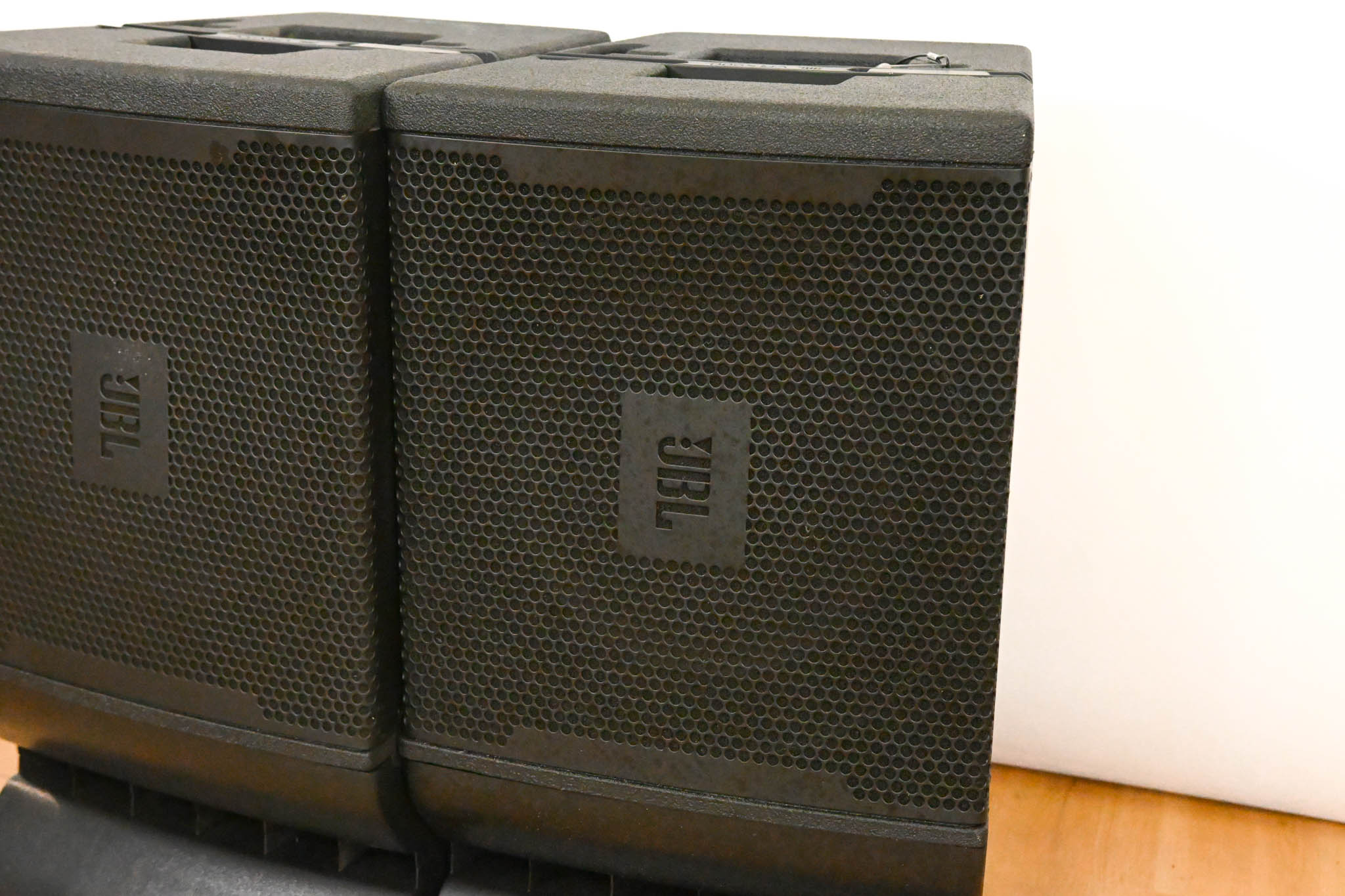 JBL VRX932LA-1 12" Two-Way Line Array Loudspeaker System (PAIR)