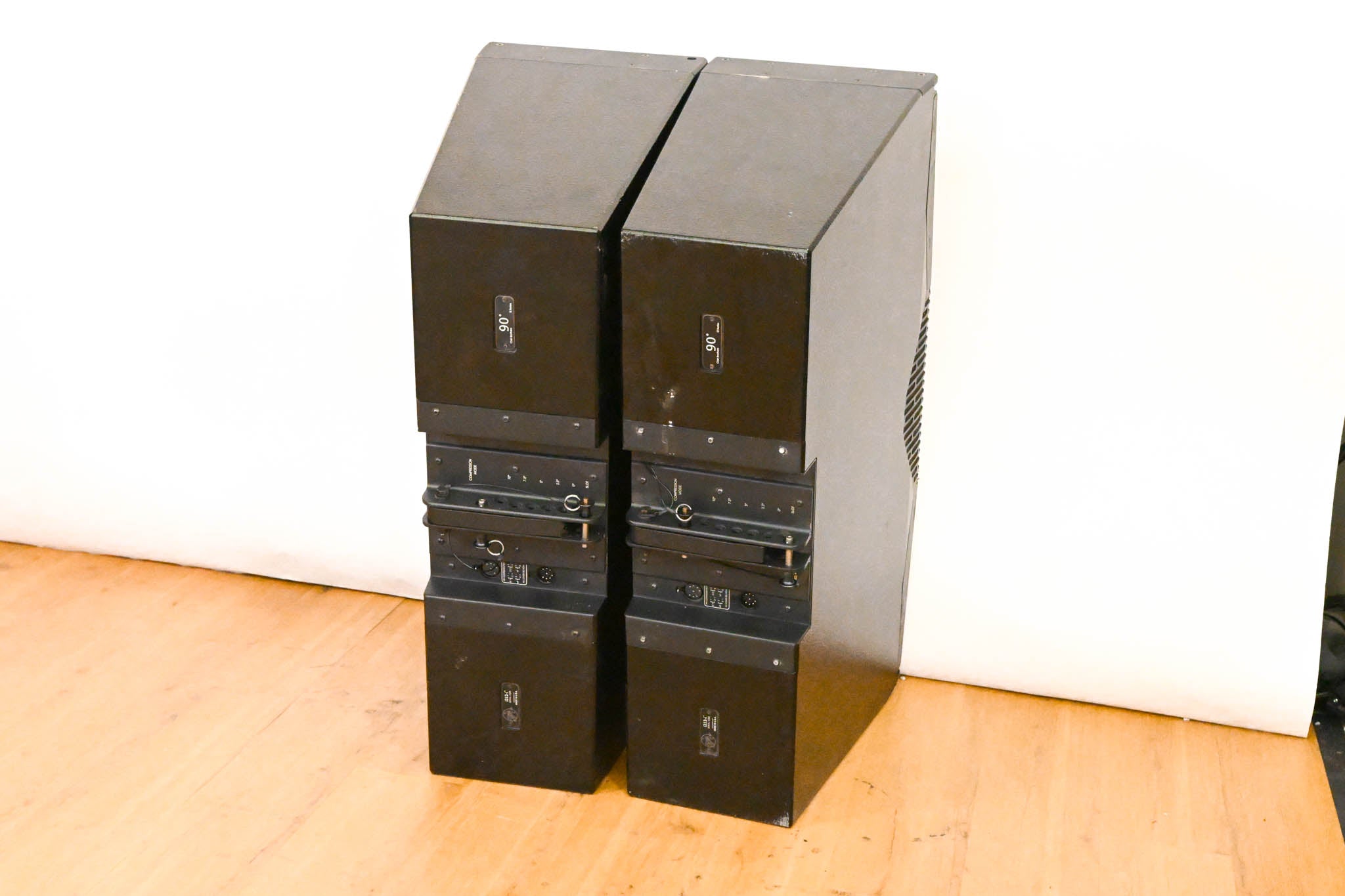 Clair Bros i212-i Dual 12" Install Line Array Speakers 90° (PAIR)