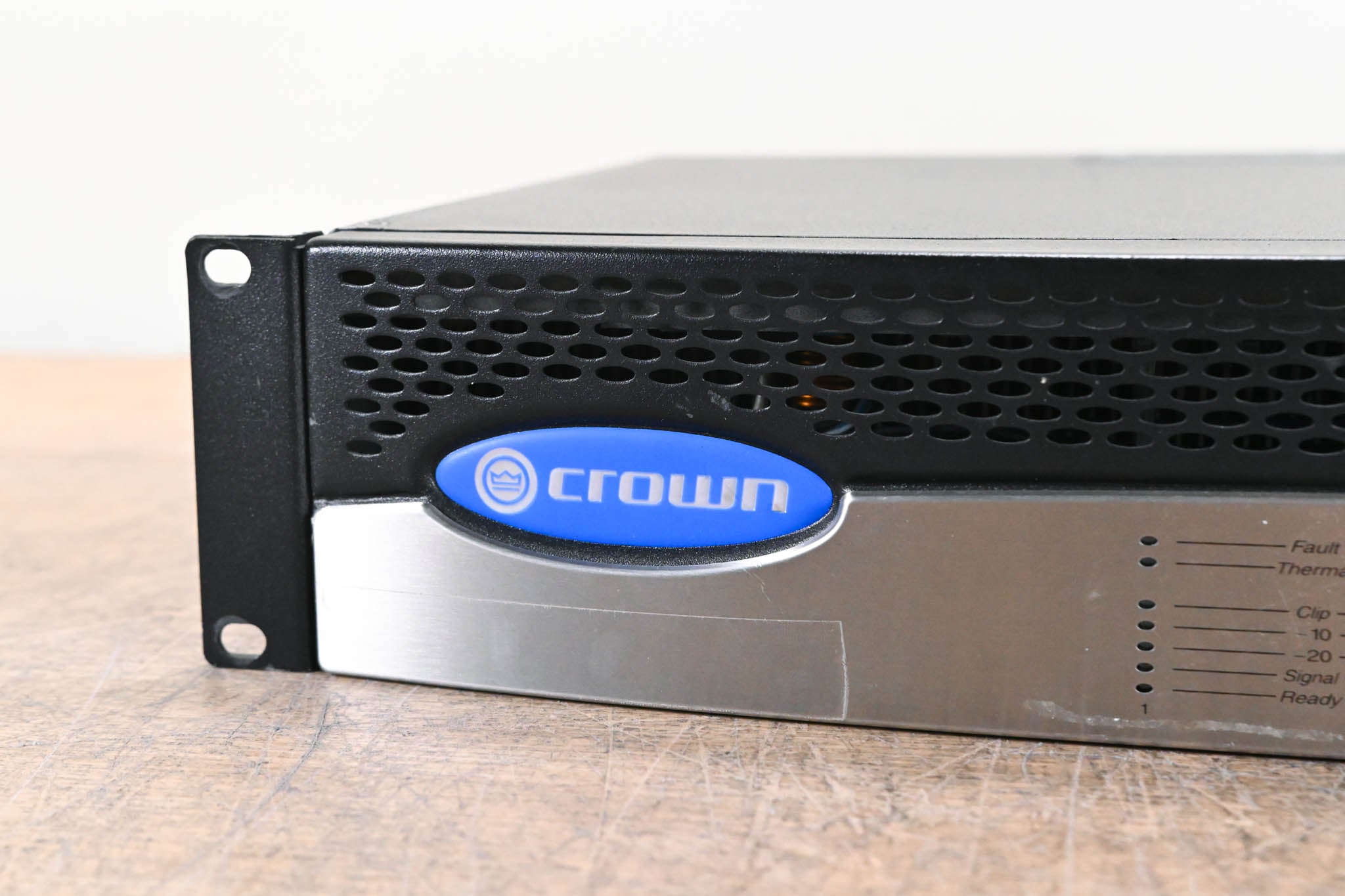 Crown CTs 600 2-Channel Power Amplifier