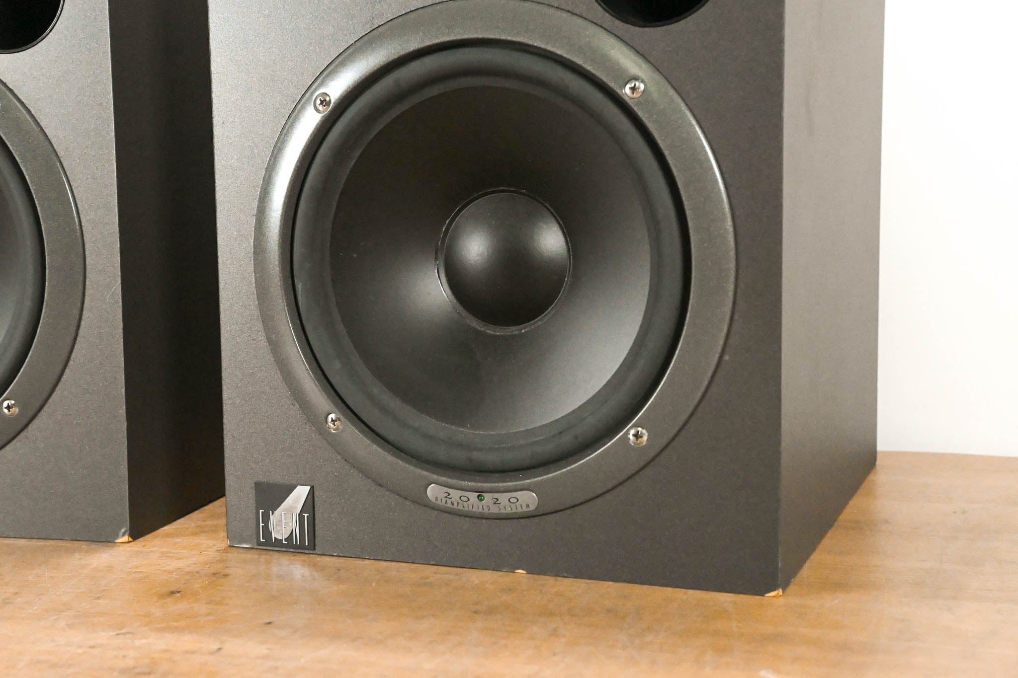Event 20/20bas Bi-Amplified Studio Monitor (PAIR)