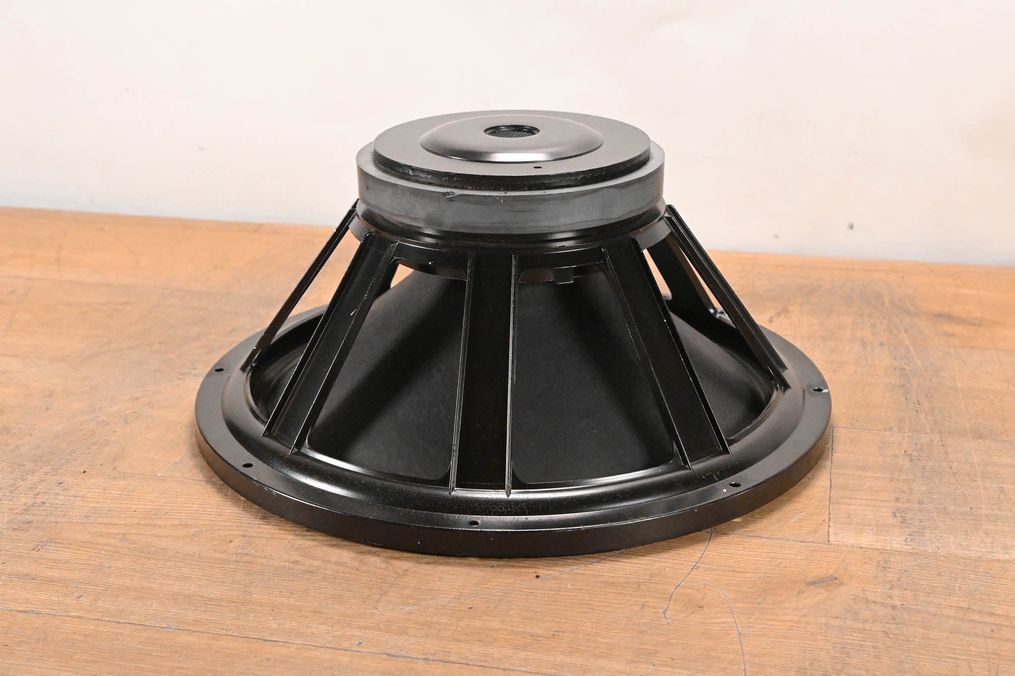 EAW 804064 18" Speaker Replacement (8 Ohm)