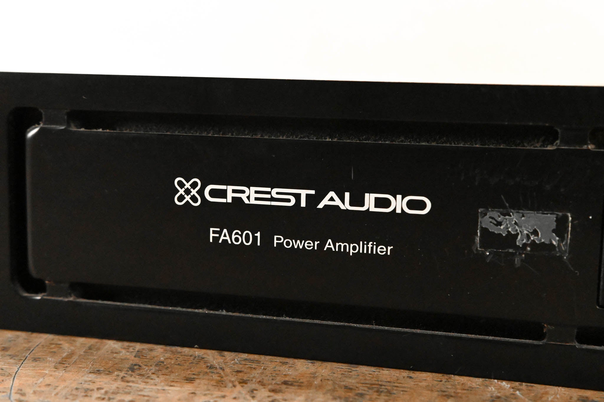 Crest Audio FA601 Stereo Power Amplifier