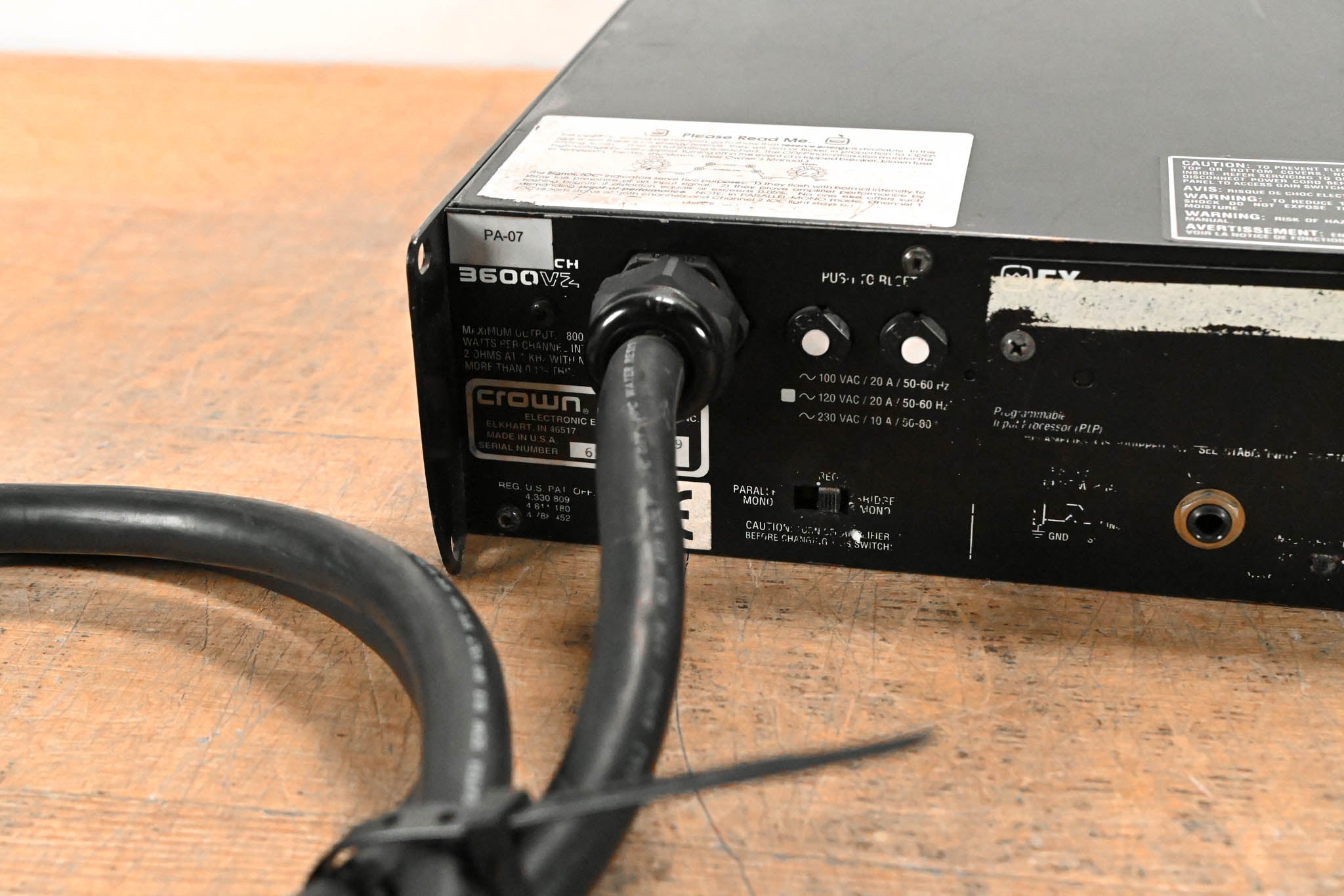 Crown Macro-Tech 3600VZ 2-Channel Power Amplifier