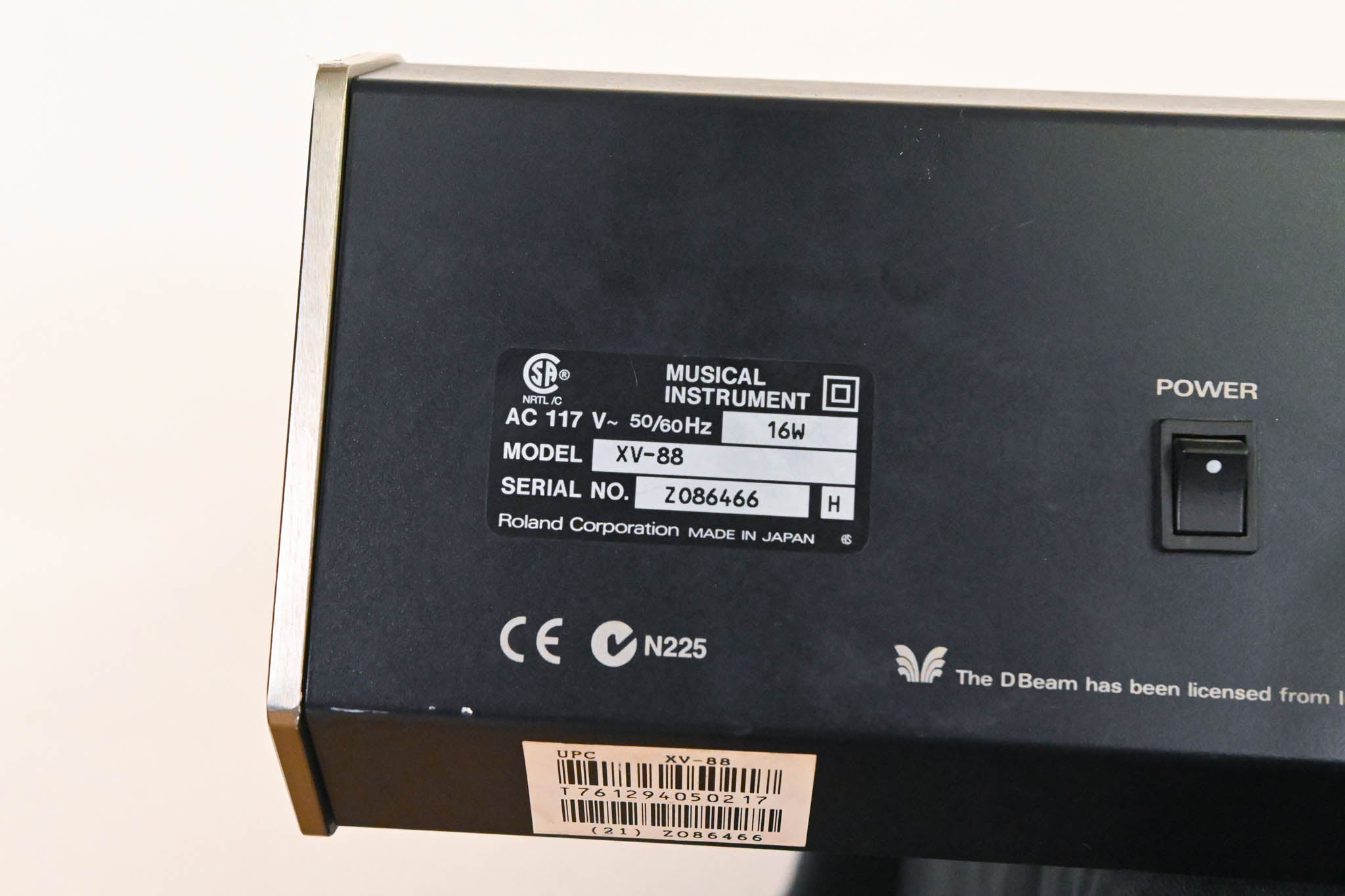 Roland XV-88 128-Voice Expandable Synthesizer