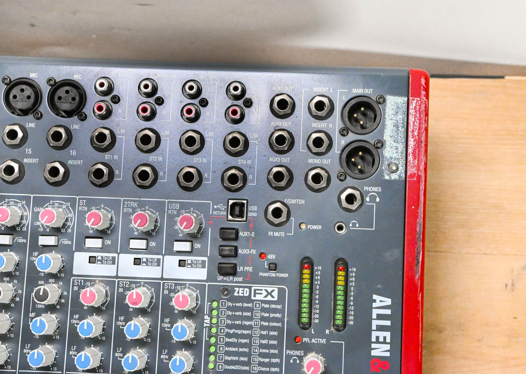 Allen & Heath ZED-22FX 22-Channel Mixer with USB and Effects