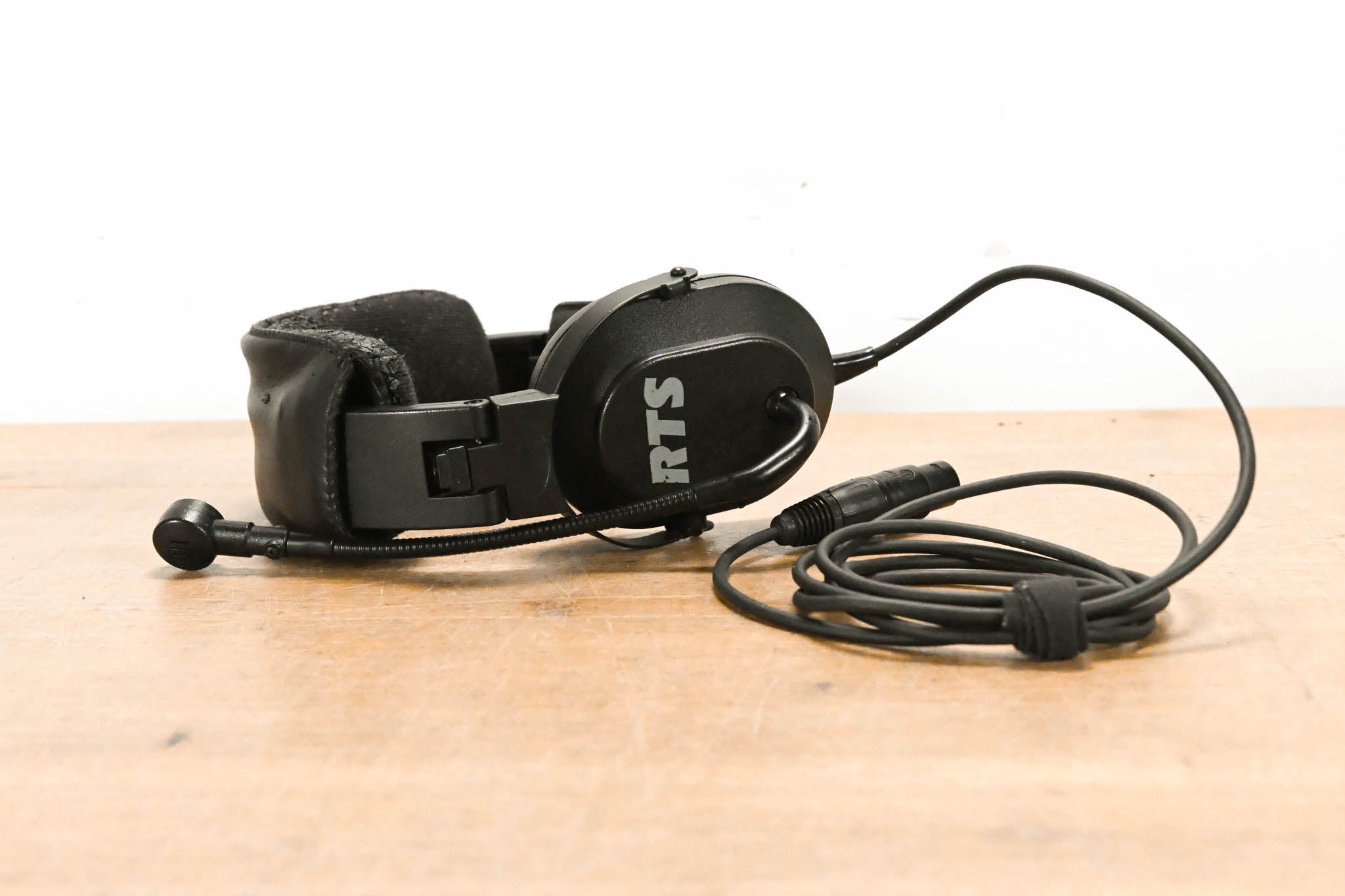 RTS HR-1 Single-Sided Headset with Flexible Dynamic Boom Mic