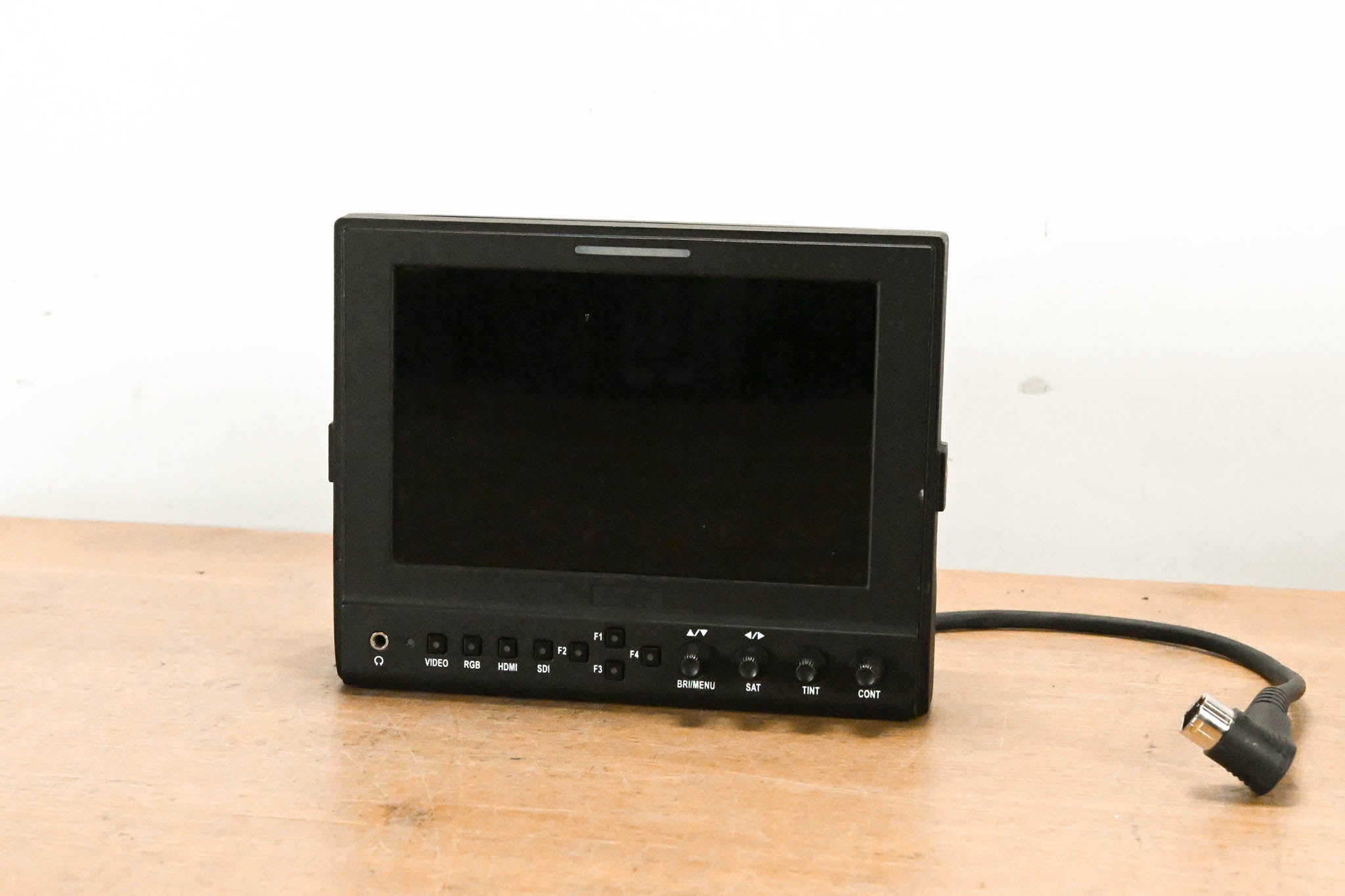 Delvcam DELV-WFORM-7 7" Camera-Top SDI Monitor with Video Waveform