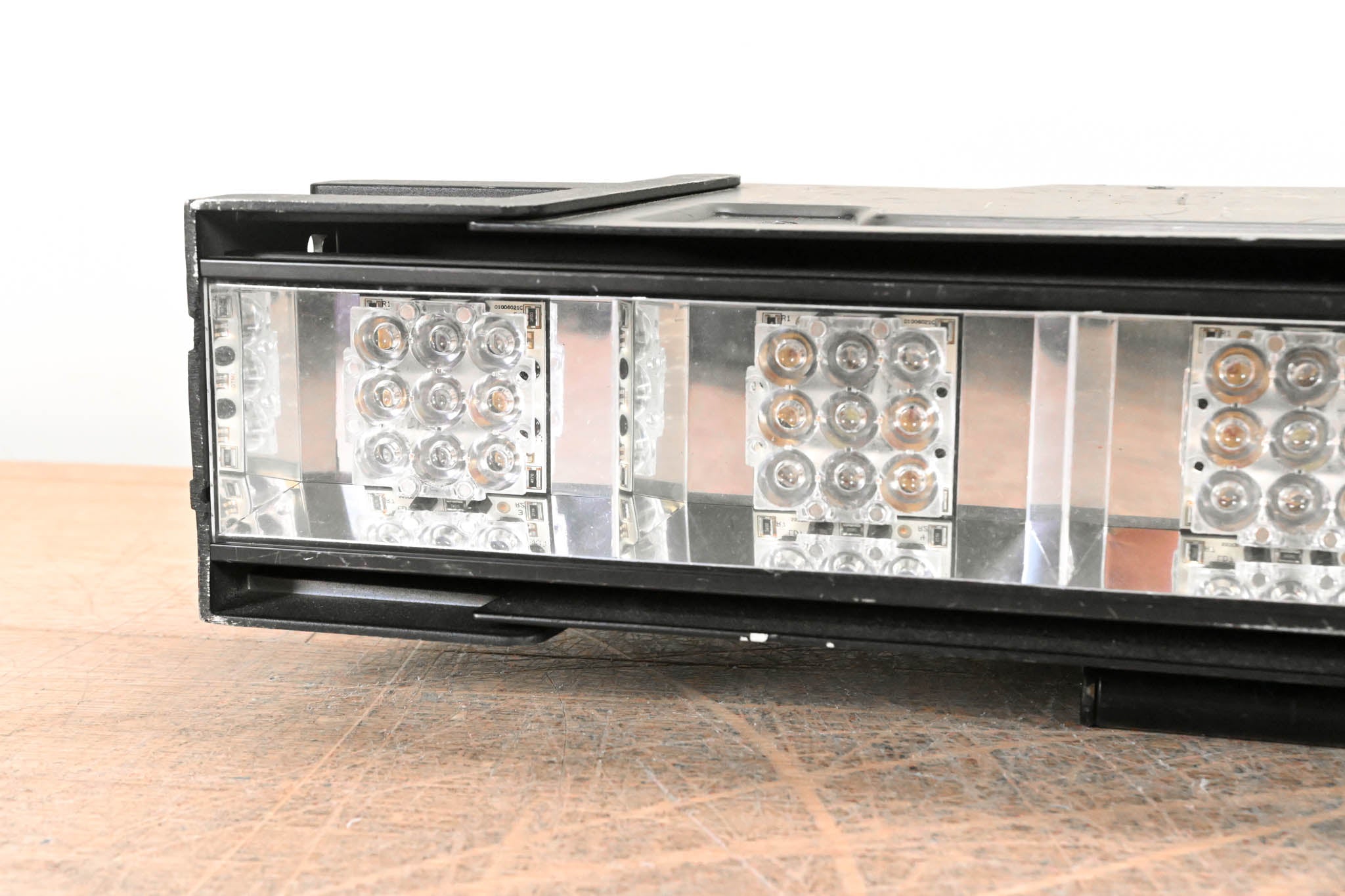 Martin Lighting Stagebar 54 L LED Stage Light