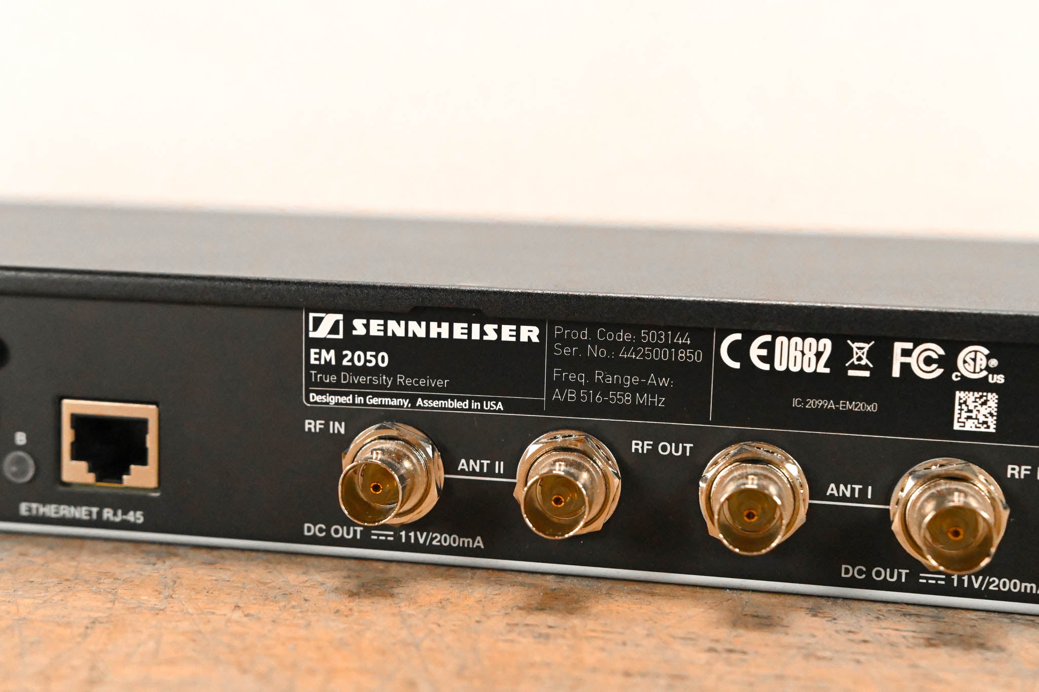Sennheiser EM 2050 Dual-Channel Wireless Receiver Aw Range: 516-558 MHz