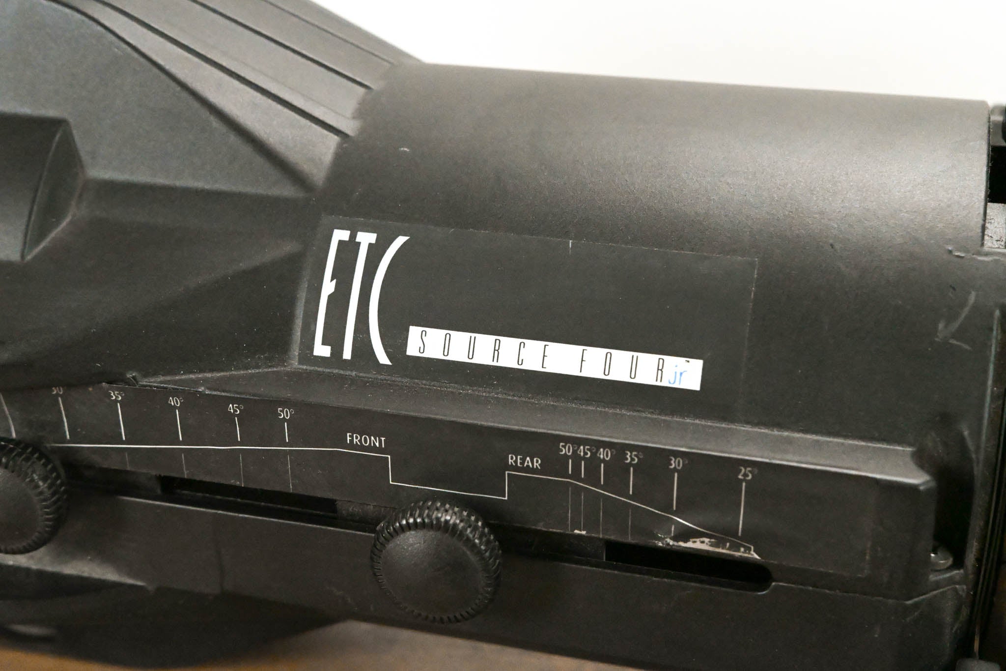 ETC Source Four Jr 25-50 Degree Zoom 575 Ellipsoidal Light