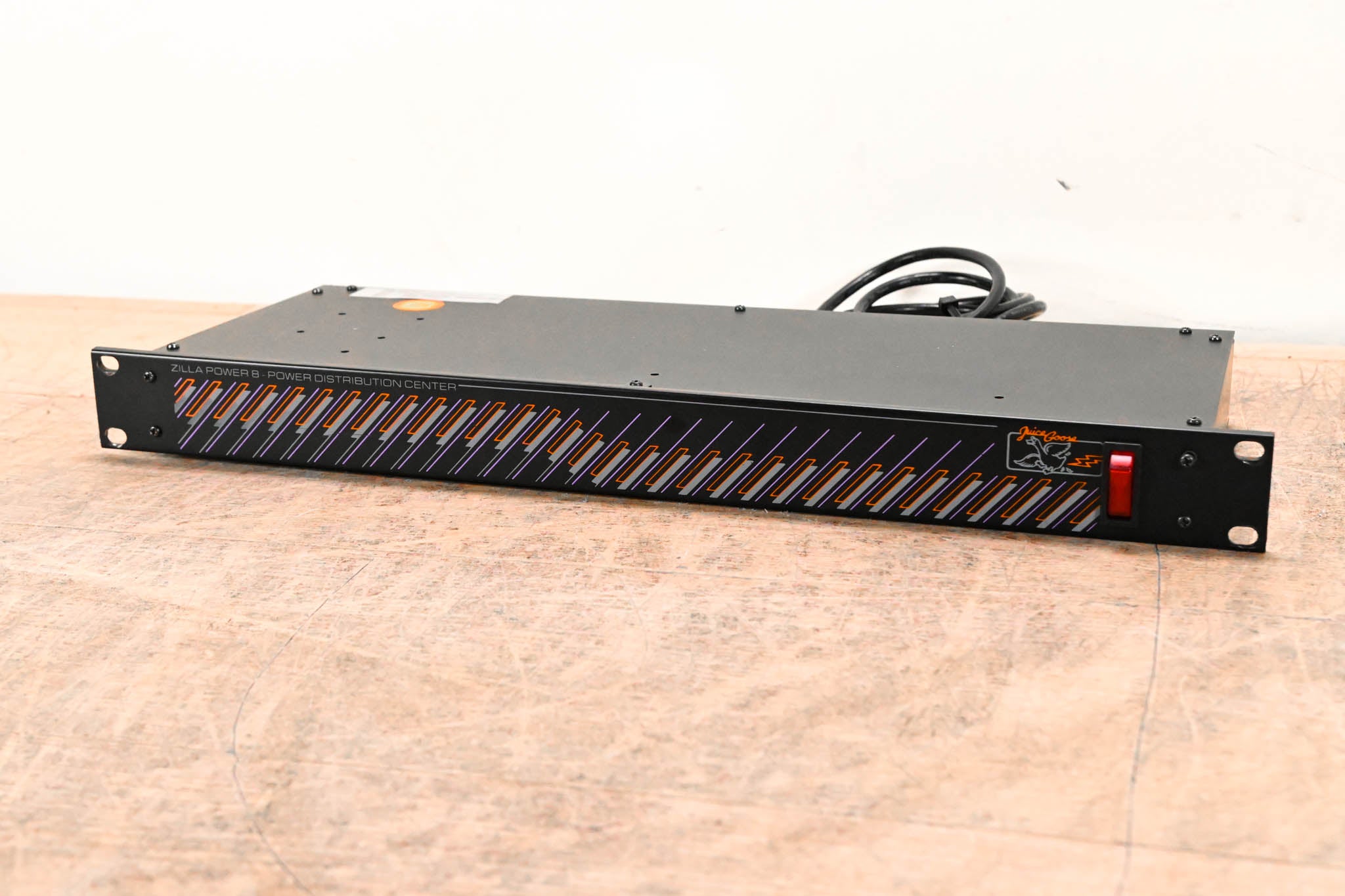 Juice Goose Zilla Power 8 Power Distribution Unit