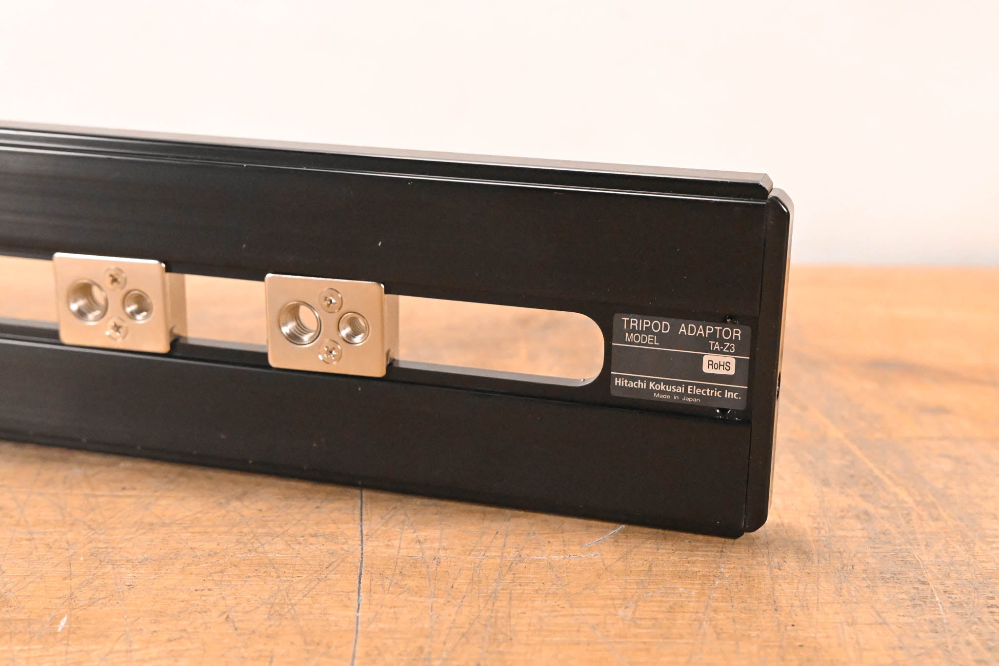 Hitachi TA-Z3 Tripod Quick Release Adapter