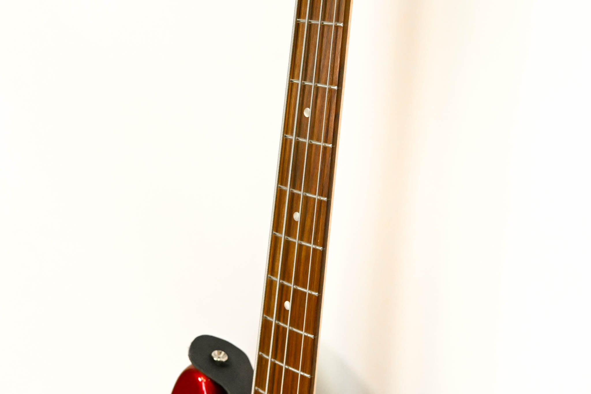 Squier Affinity Series Precision Bass PJ Metallic Red