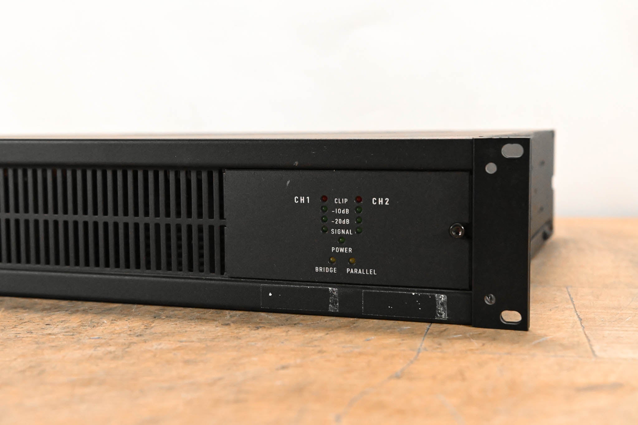 QSC CX702 2-Channel 700W Power Amplifier