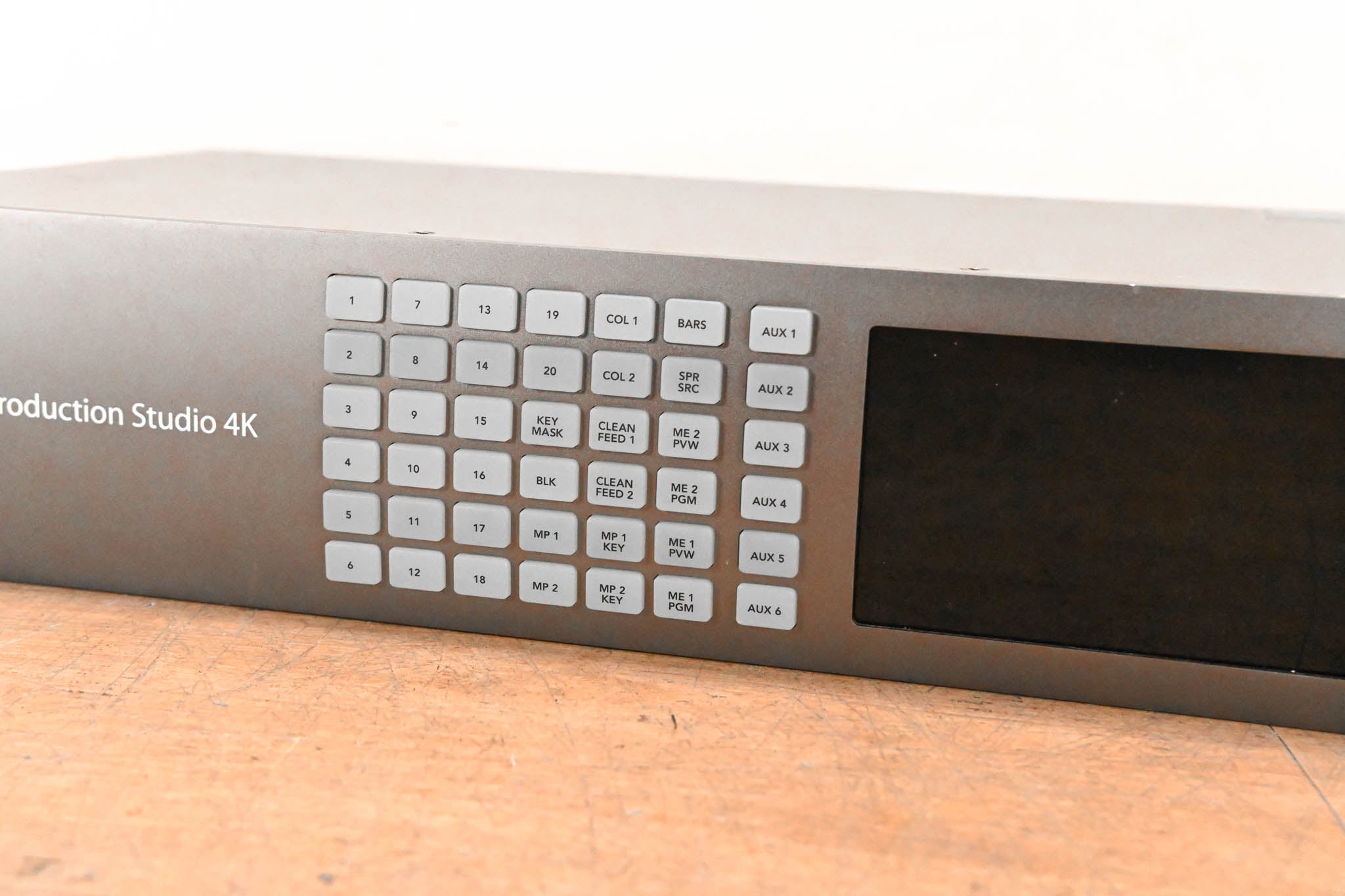 Blackmagic Design ATEM 2 M/E Production Studio 4K