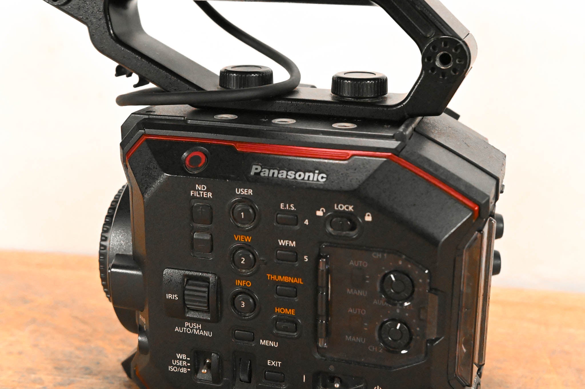 Panasonic AU-EVA1 Compact 5.7K Super 35mm Cinema Camera