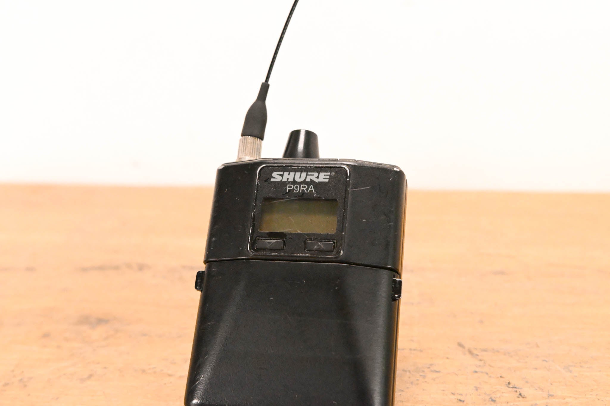 Shure P9RA-G7 Wireless Bodypack Receiver - G7 Band: 506-542 MHz