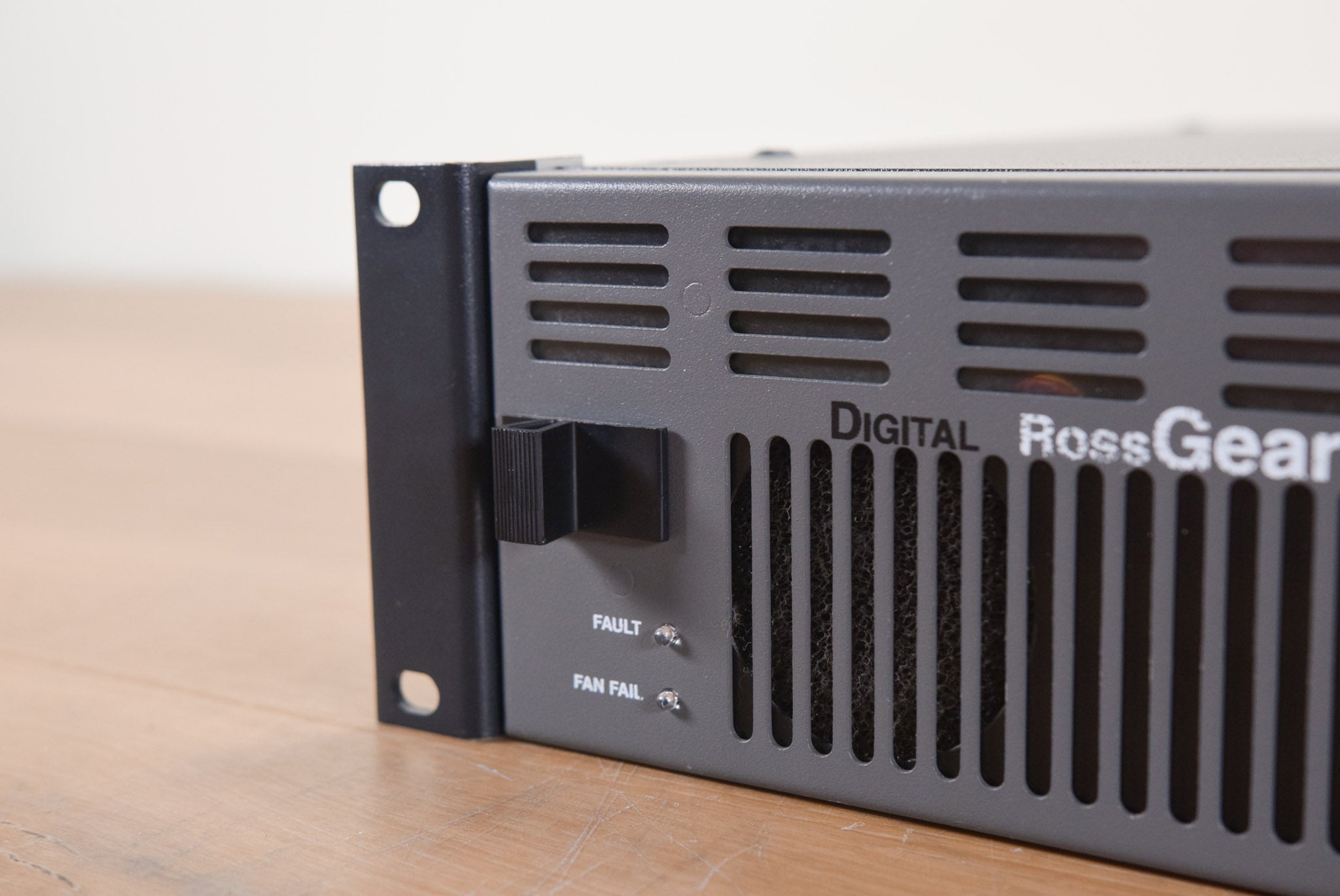 Ross DFR-8110A Digital RossGEAR Terminal