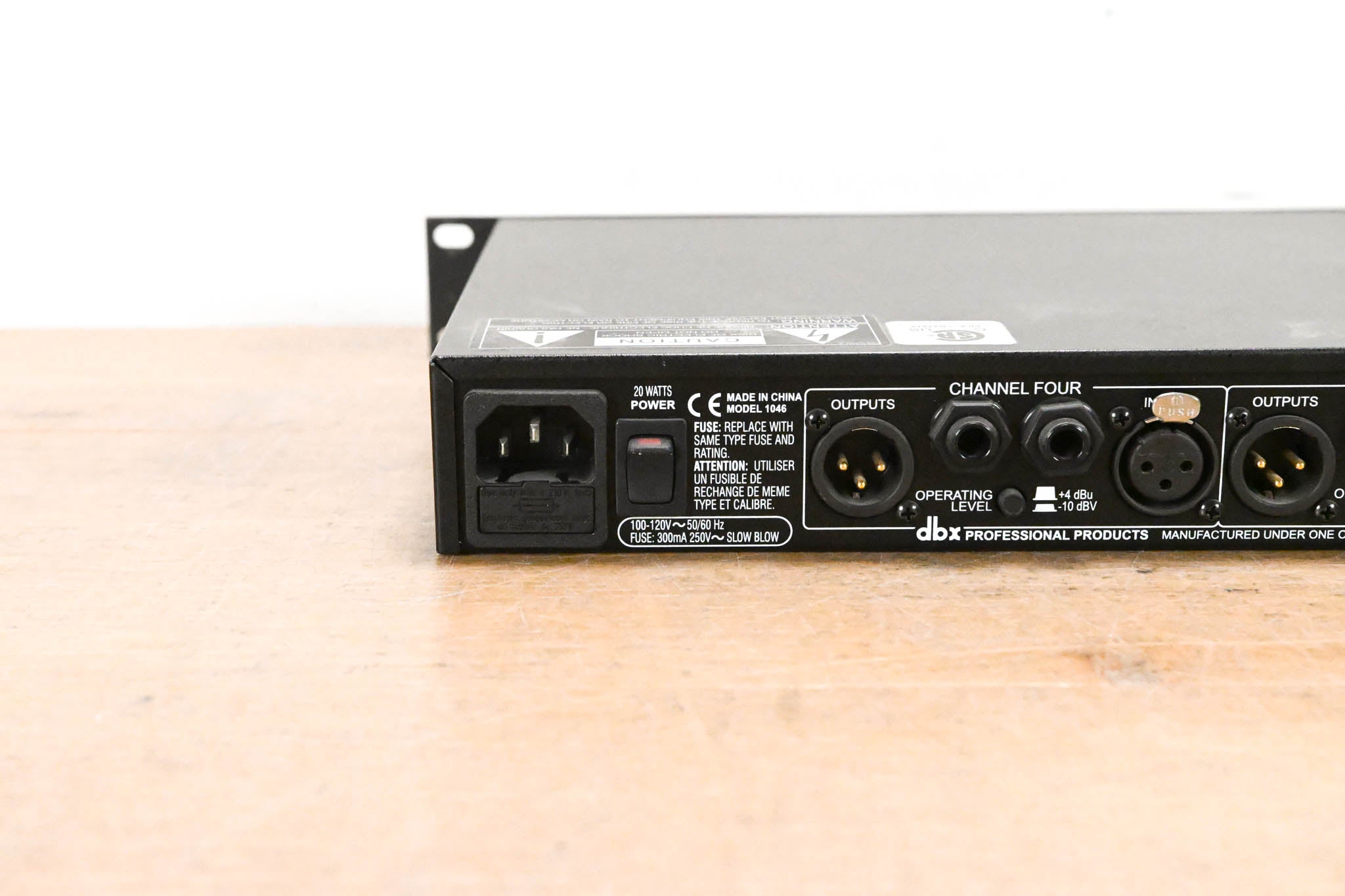 dbx 1046 Quad Compressor/Limiter