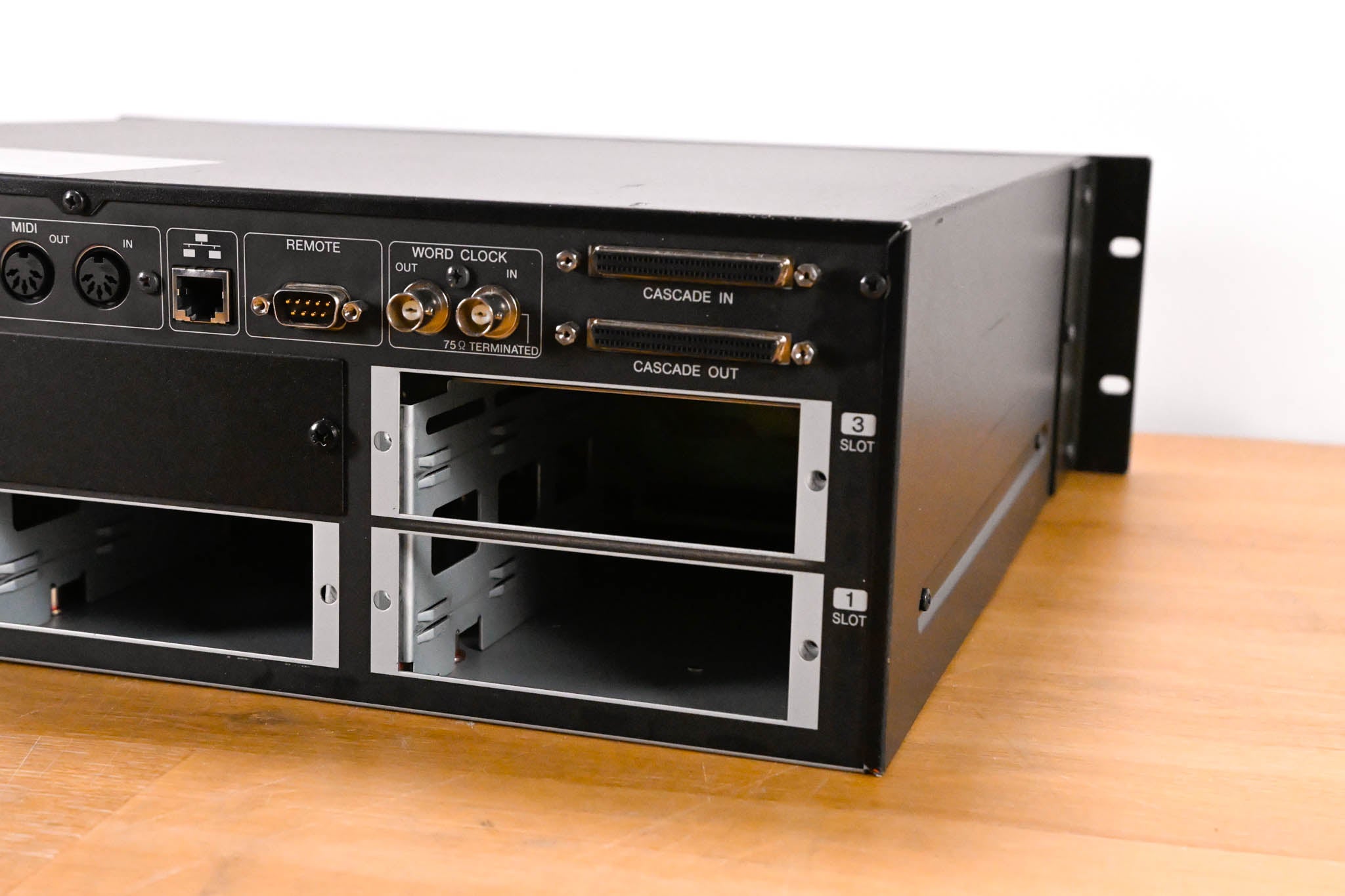 Yamaha DME64N Digital Mixing Engine