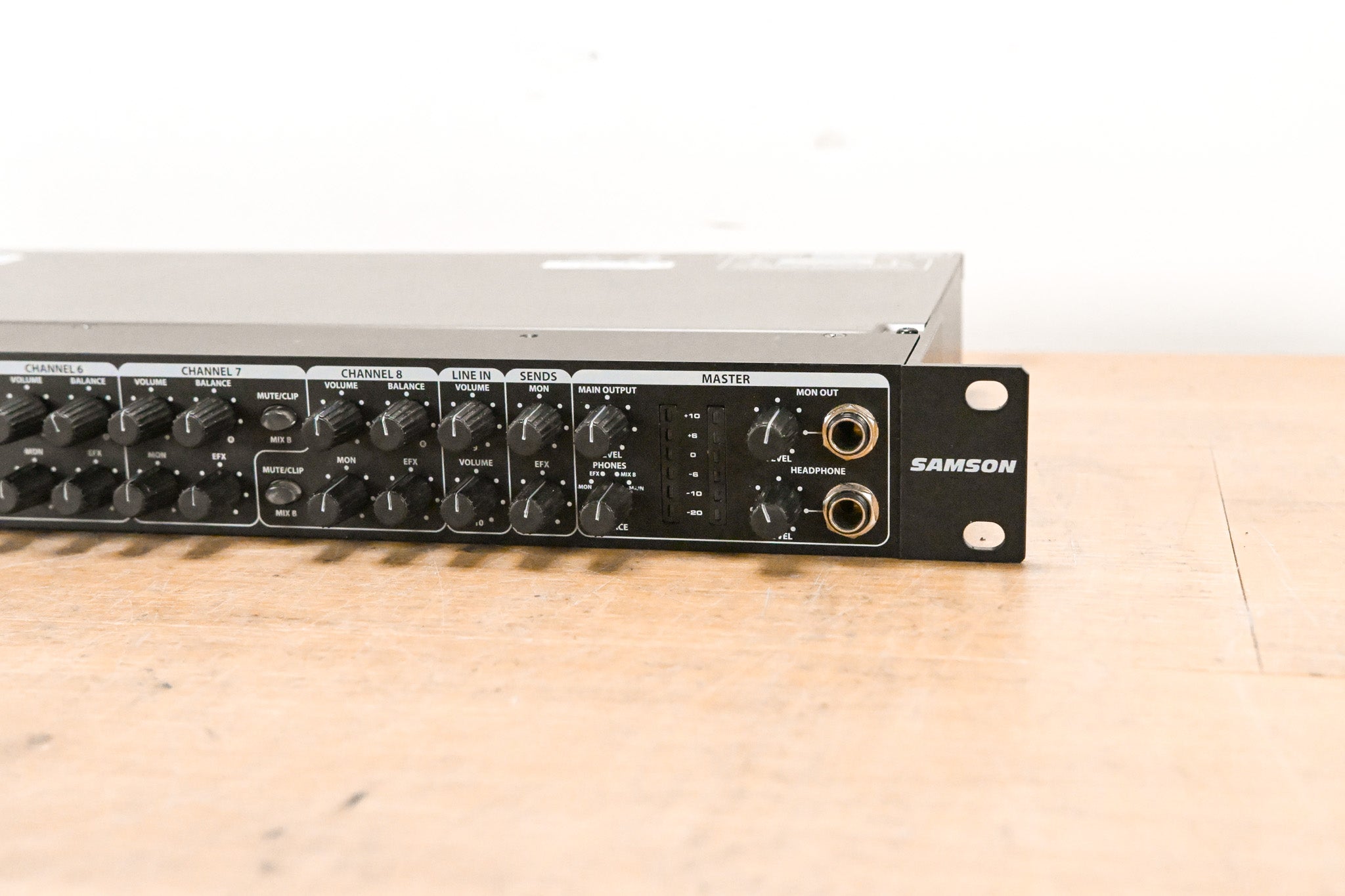 Samson SM10 10-Channel Rackmount Stereo Line Mixer