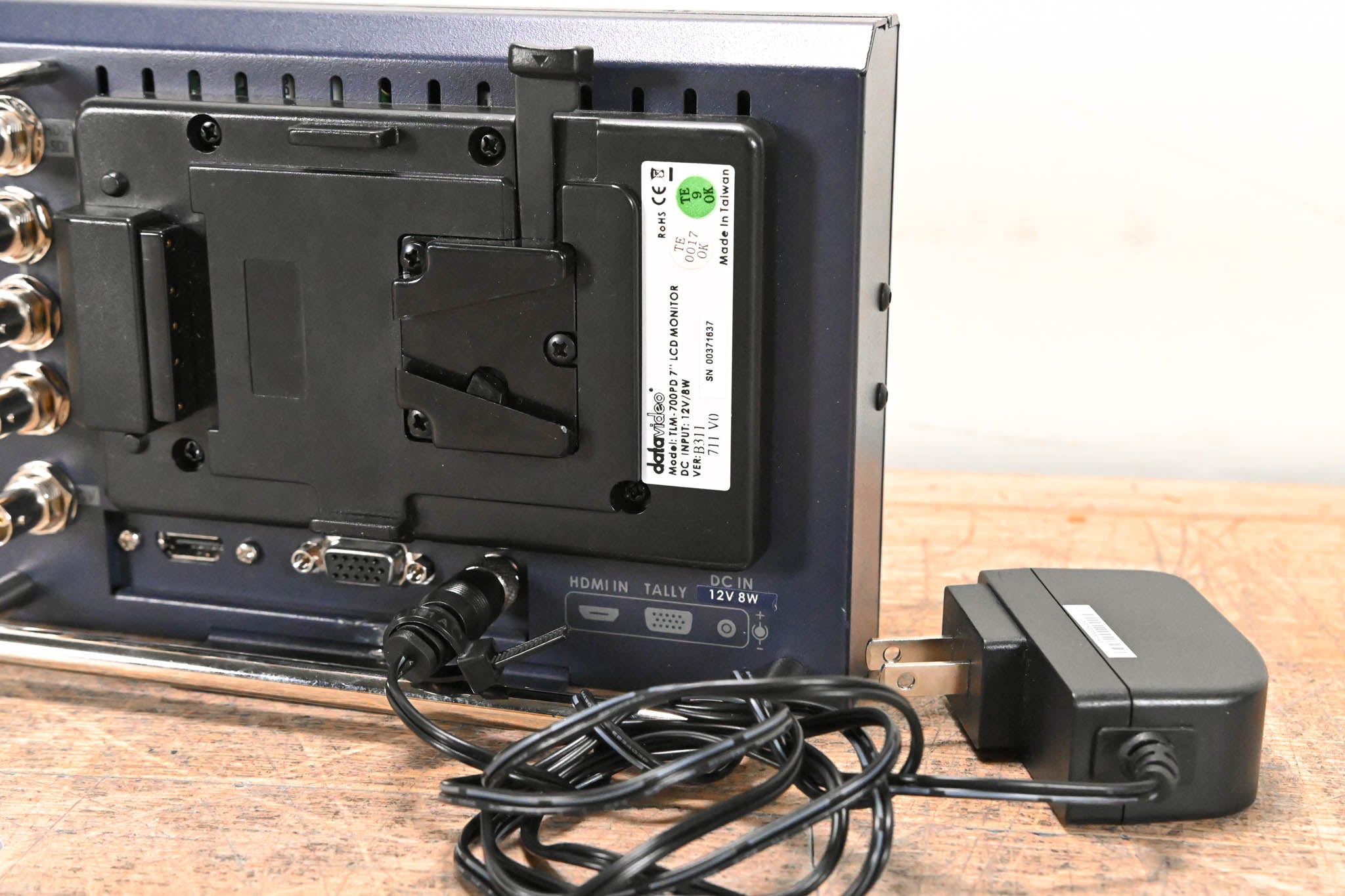 Datavideo TLM-700PD 7-inch LCD Monitor