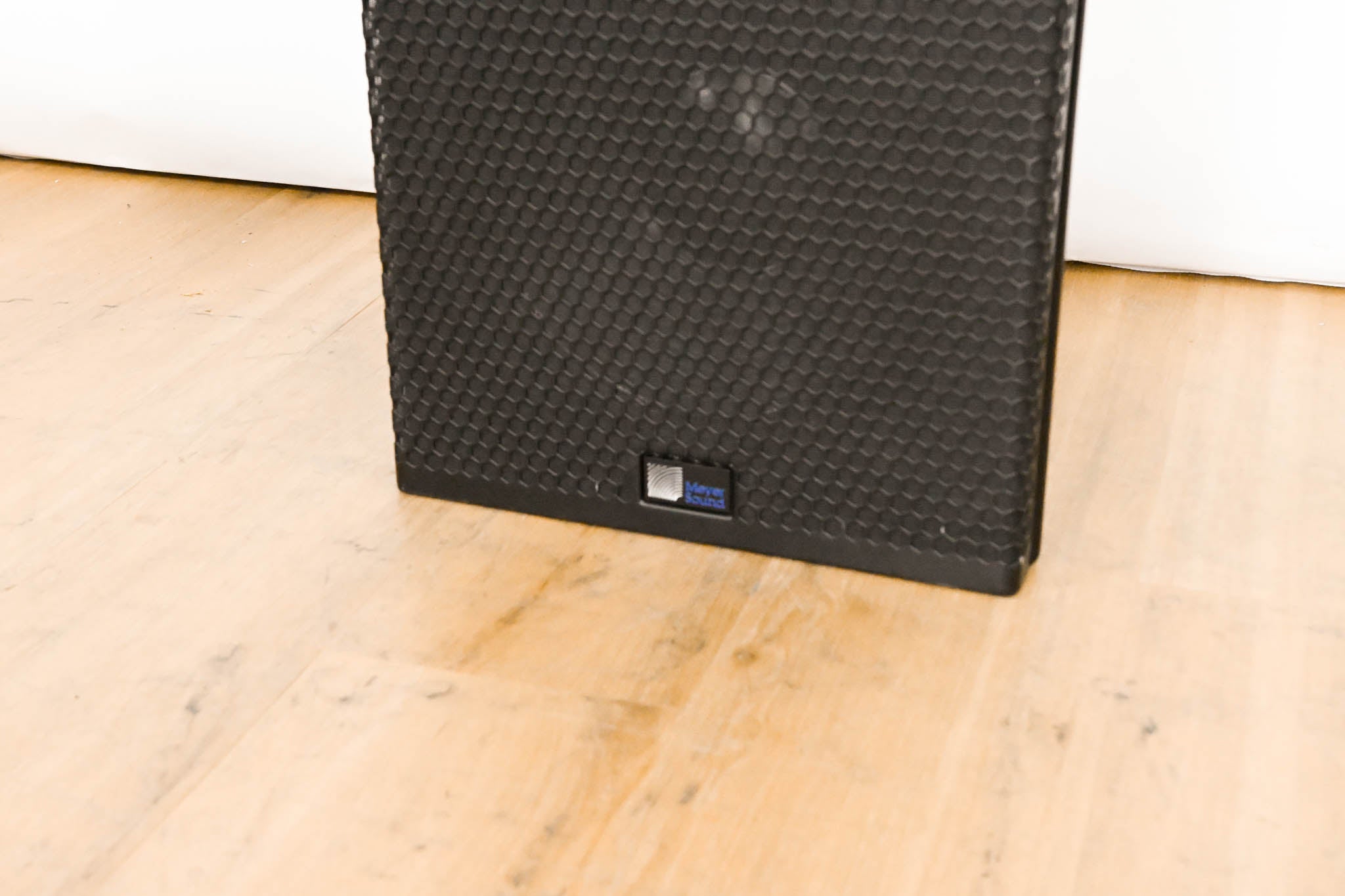 Meyer Sound UPA-2P Compact Narrow Coverage Loudspeaker