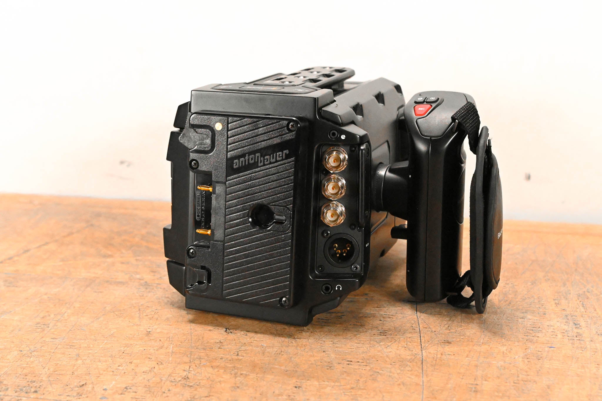 Blackmagic Design Ursa Mini 4K Digital Cinema Camera (PL Mount)