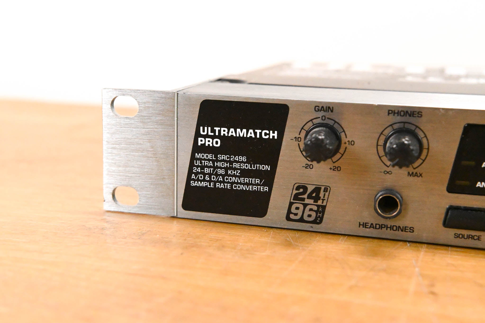 Behringer ULTRAMATCH PRO SRC2496 Sample Rate Converter