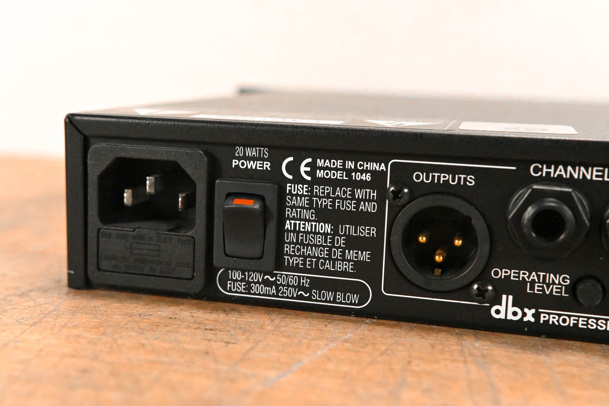 dbx 1046 Quad Compressor/Limiter