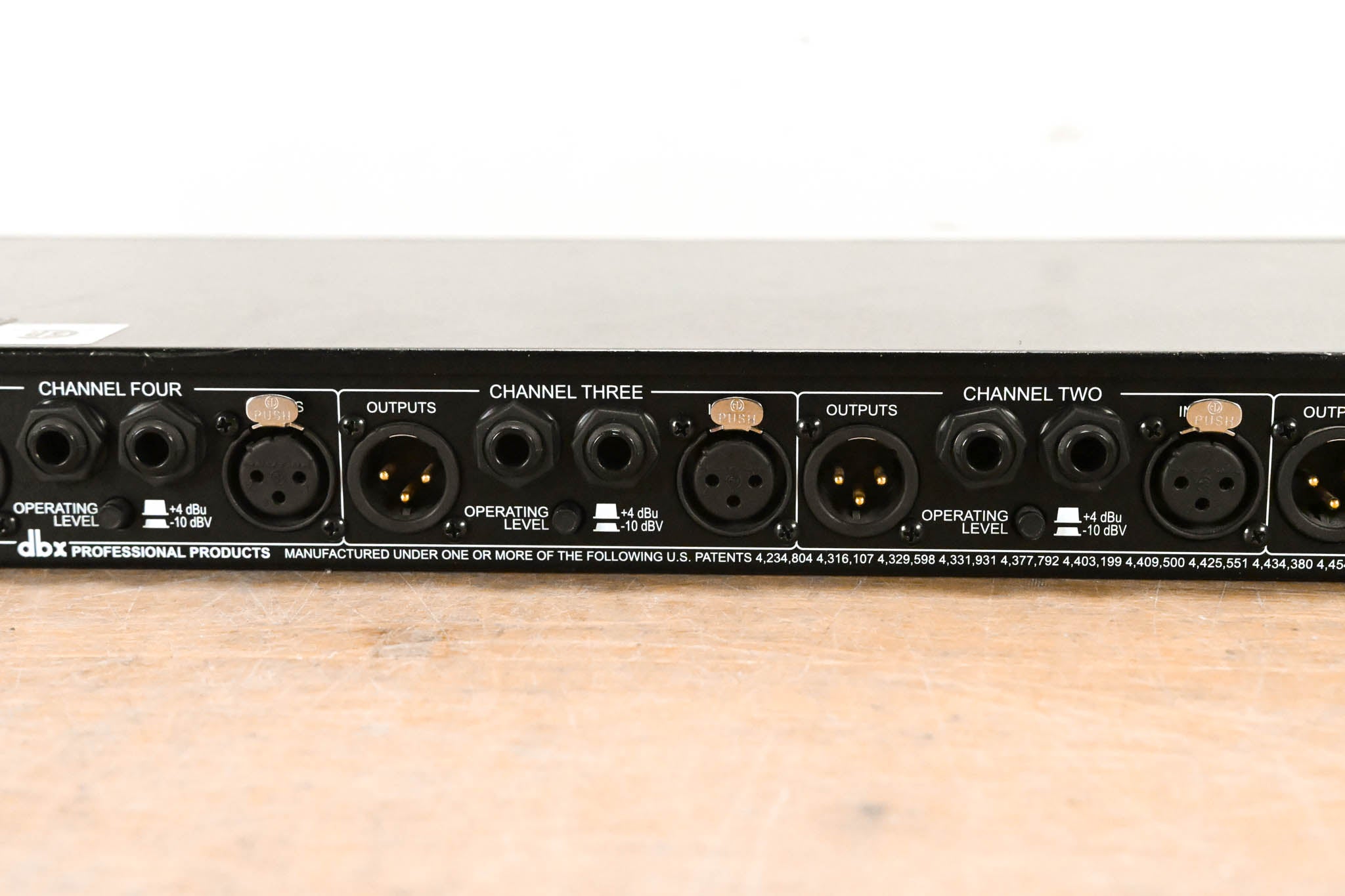 dbx 1046 Quad Compressor/Limiter