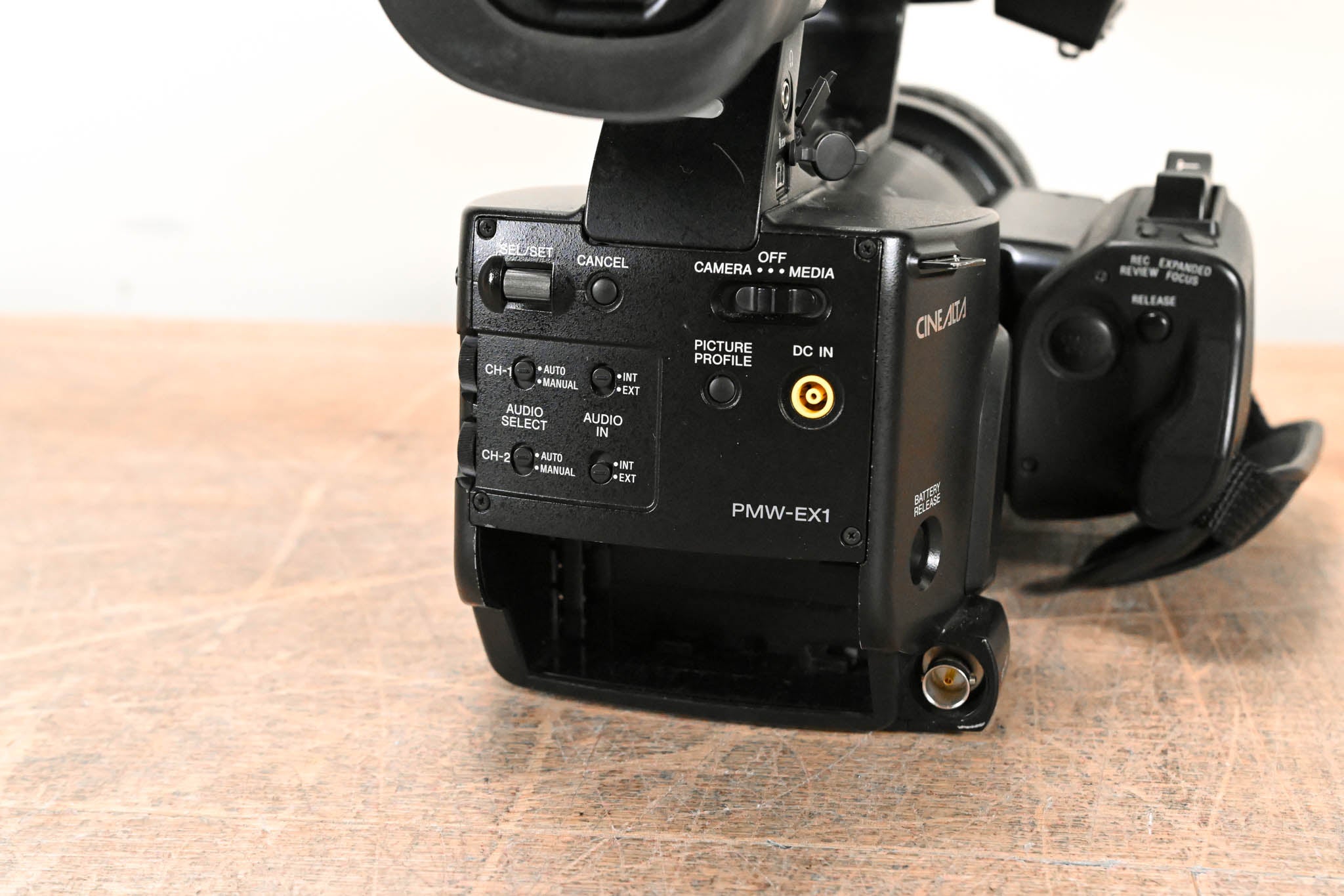 Sony PMW-EX1 XDCAM HD Camcorder