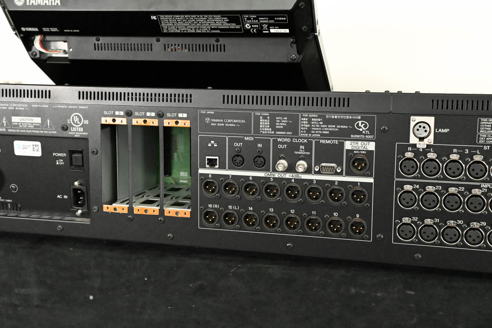 Yamaha M7CL-48 48-Channel Digital Audio Mixing Console CG01PR7