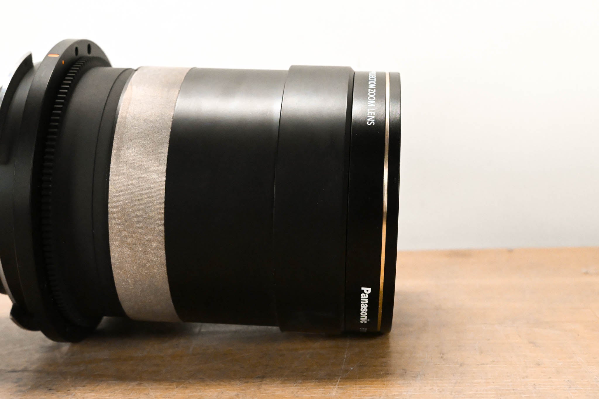 Panasonic ET-D75LE20 3-Chip DLP Projector Zoom Lens