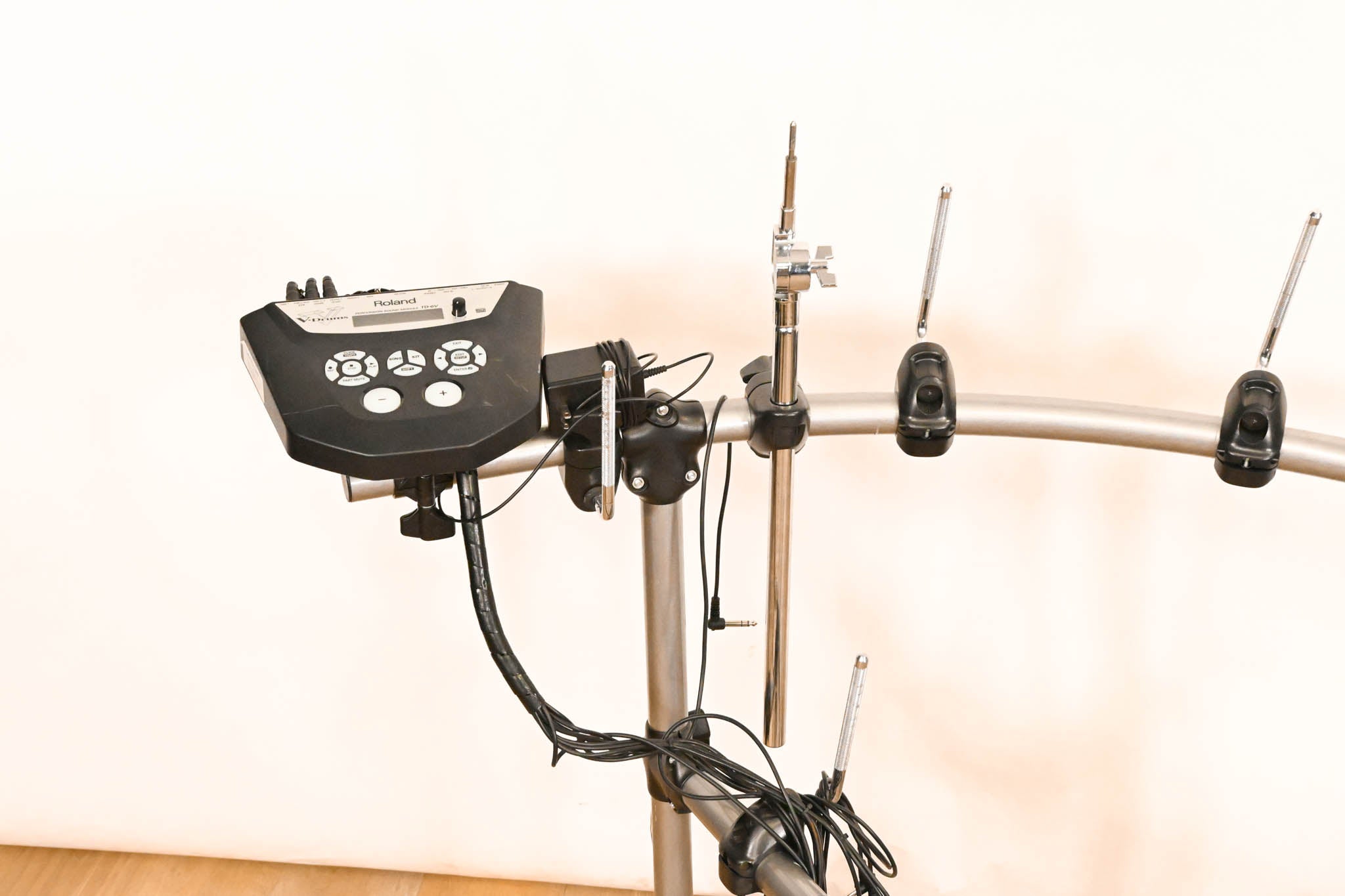 Roland TD-6V Electronic Drum Kit Module w/Frame + Cables (NO DRUM PADS)