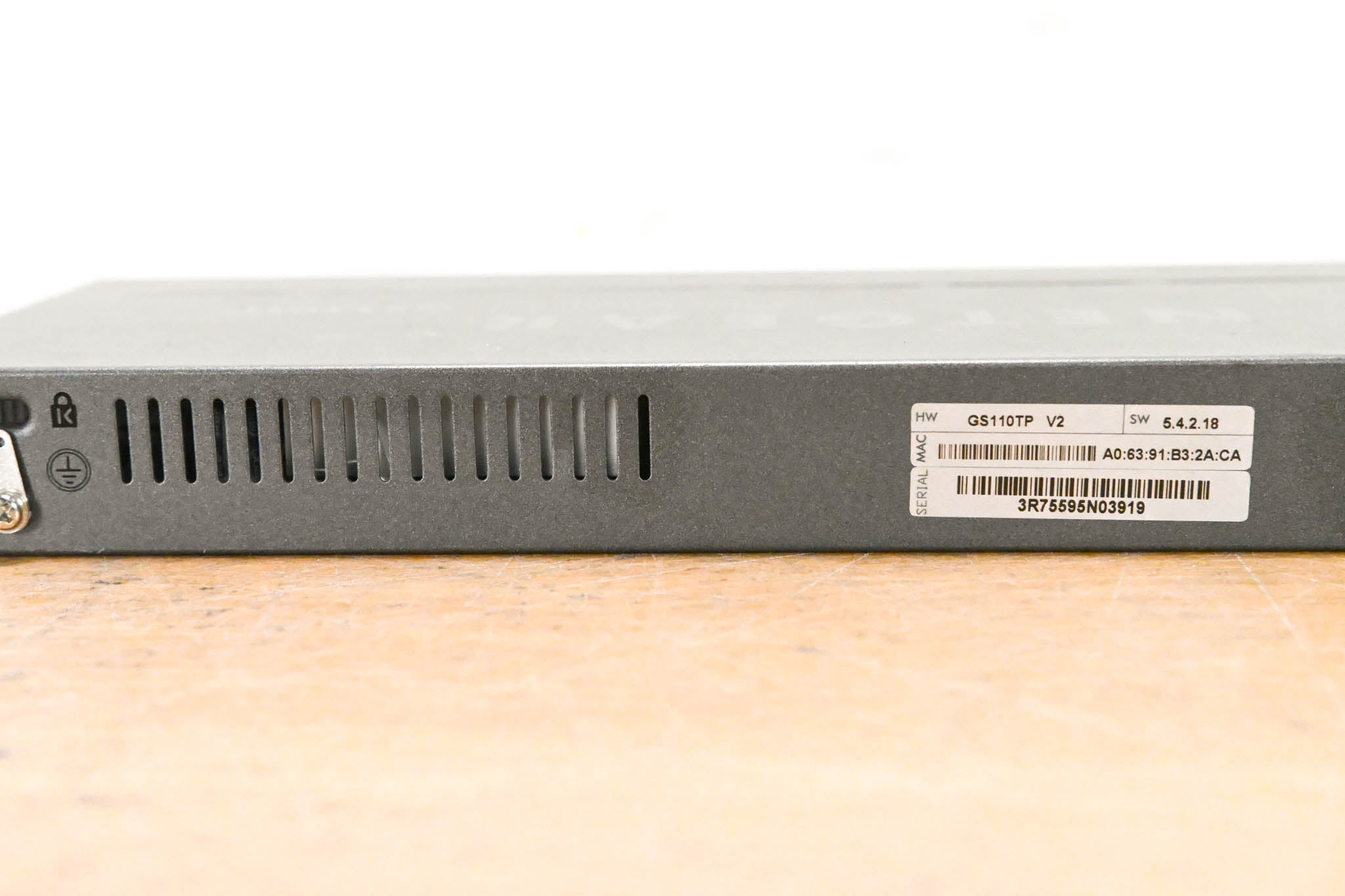 NETGEAR ProSAFE GS110TP v2 8-Port Gigabit PoE Managed Switch w/ SFP