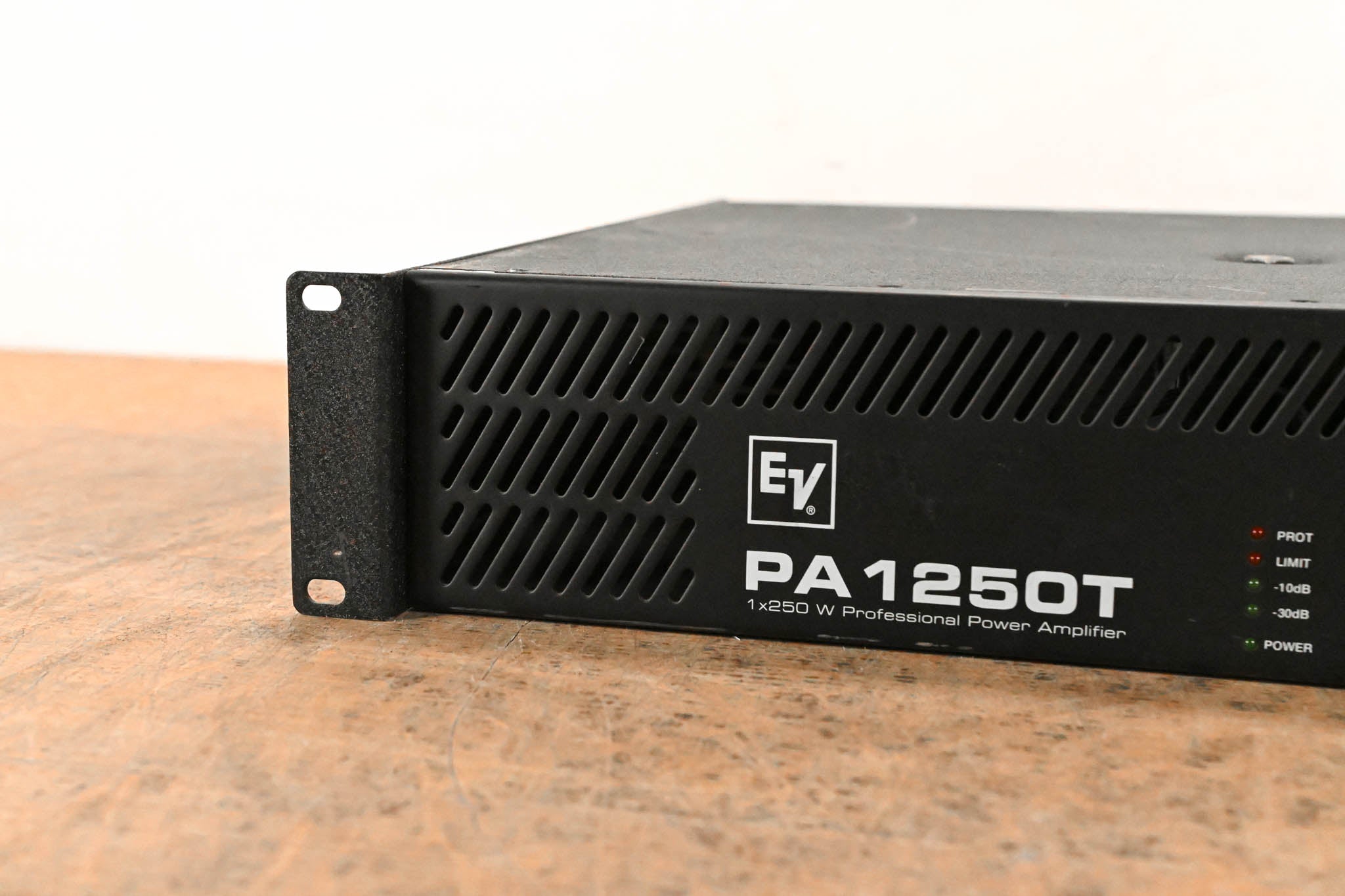 Electro-Voice (EV) PA1250T Single‑Channel 250W Power Amplifier