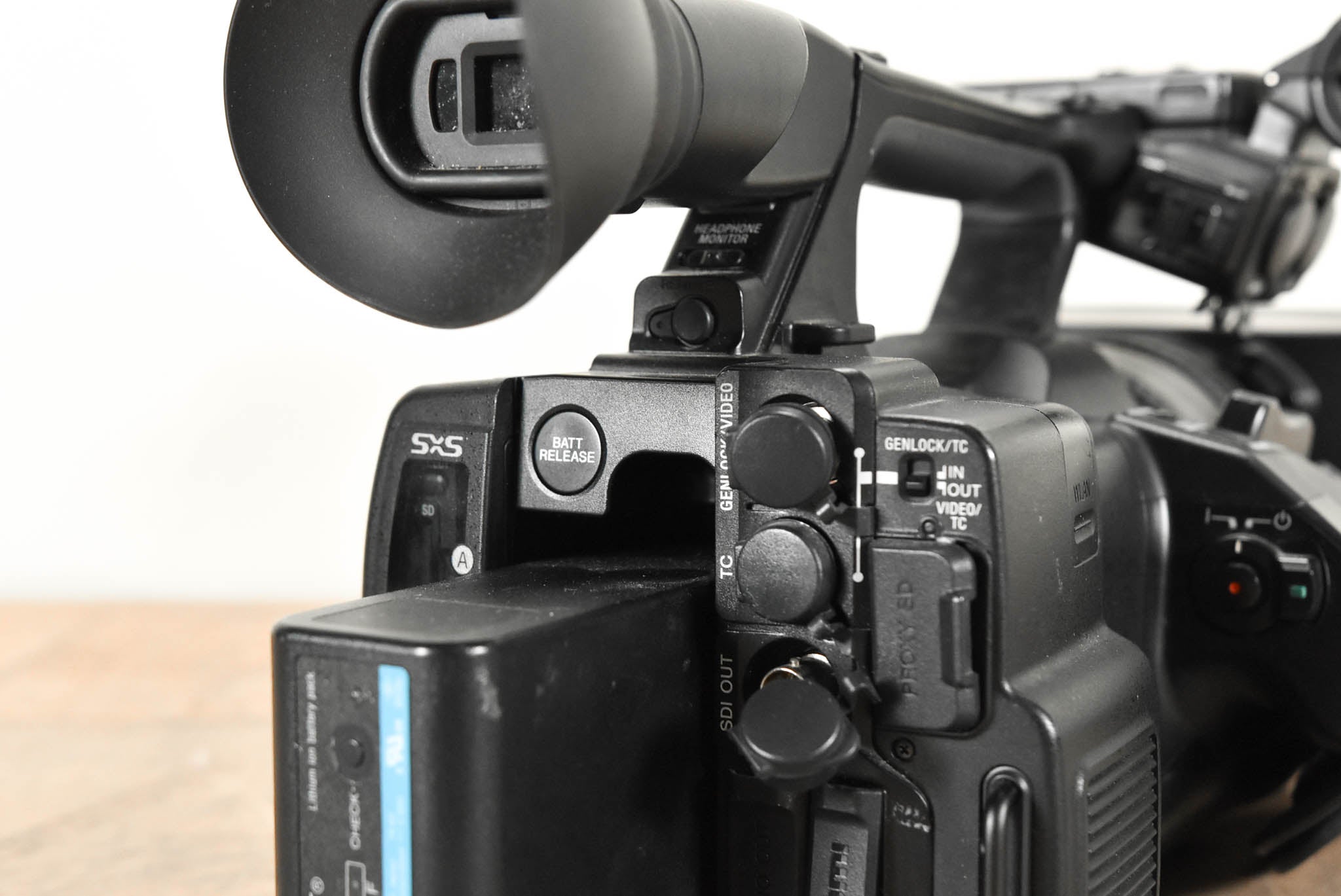 Sony PXW-X180 Full HD XDCAM Handheld Camcorder