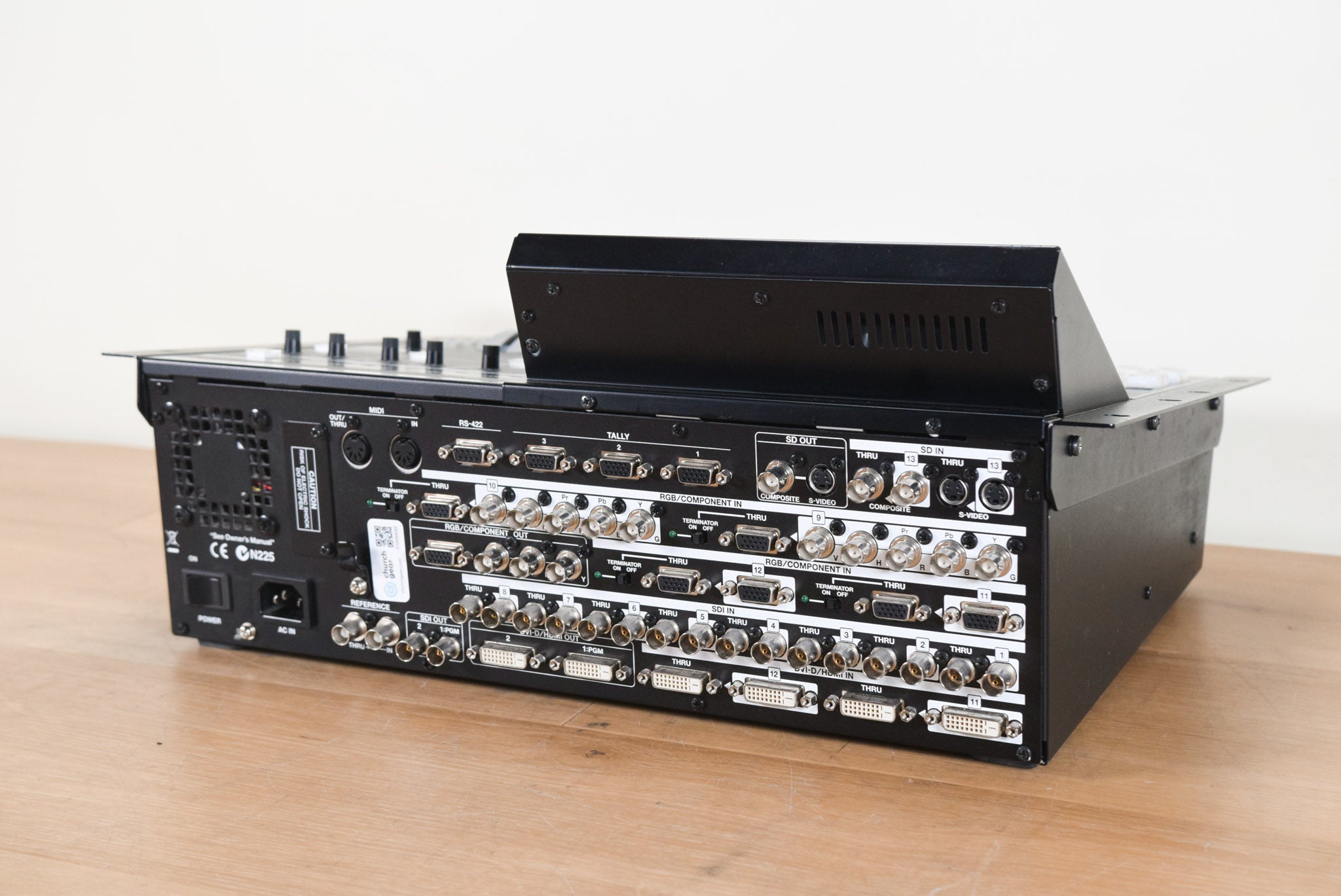 Roland V-1600HD Multi-Format Live Video Switcher